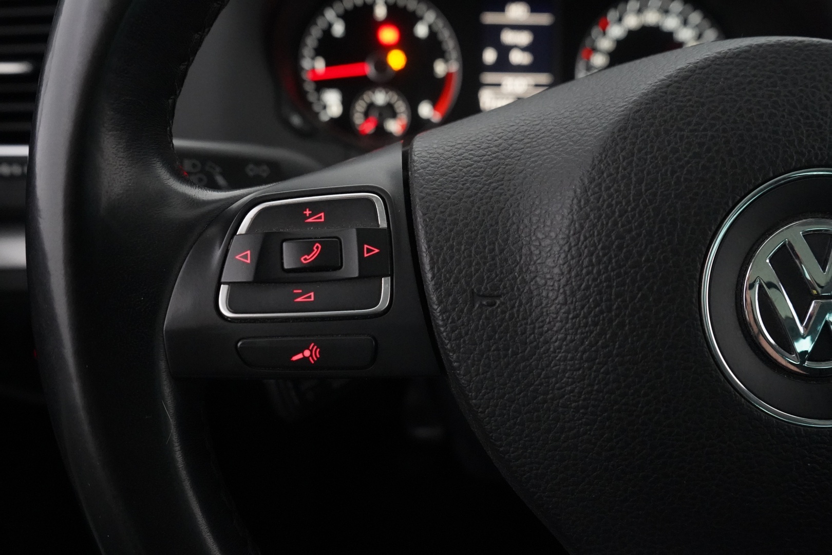 VOLKSWAGEN Sharan 2012