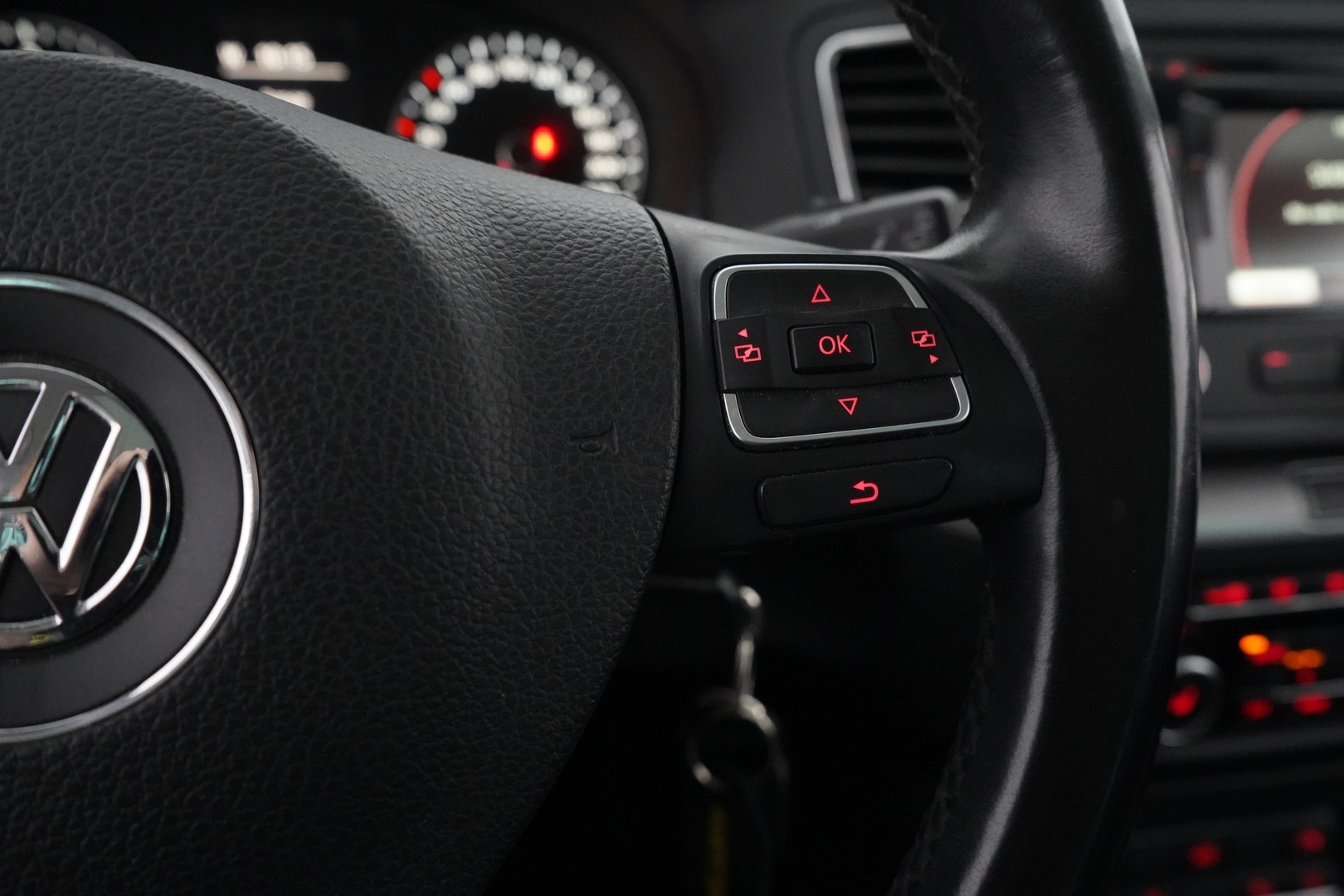 VOLKSWAGEN Sharan 2012