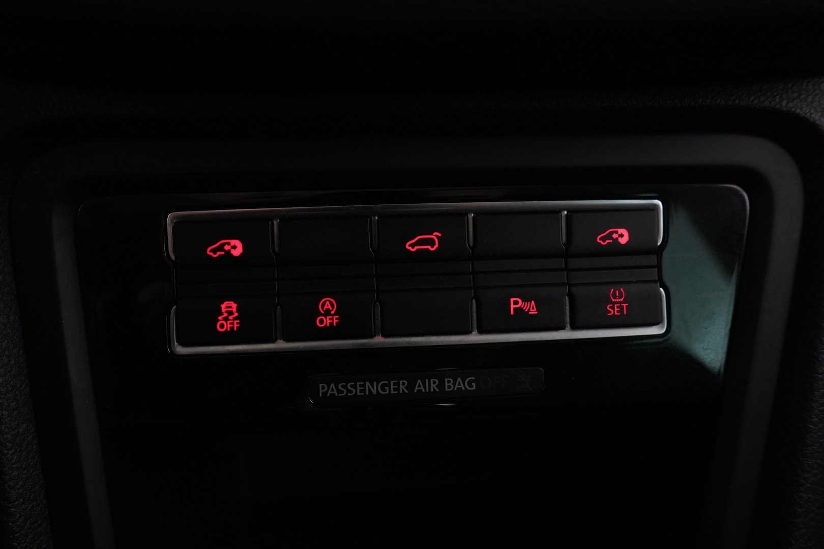 VOLKSWAGEN Sharan 2012