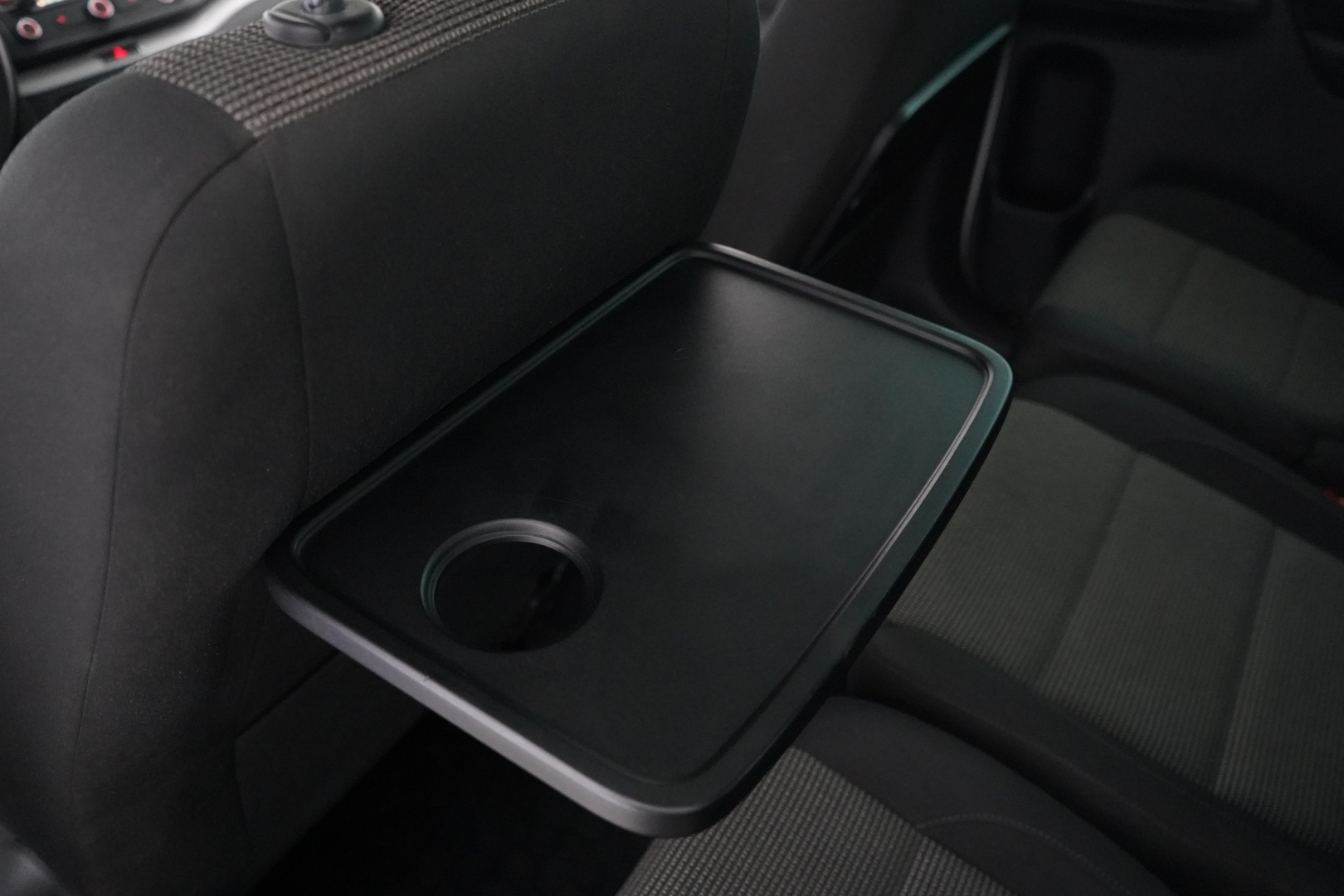 VOLKSWAGEN Sharan 2012