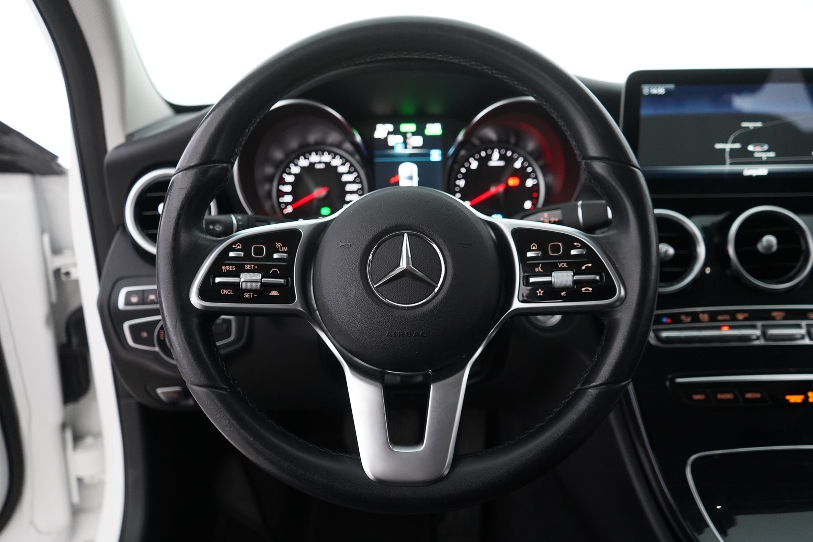 MERCEDES-BENZ C 2020