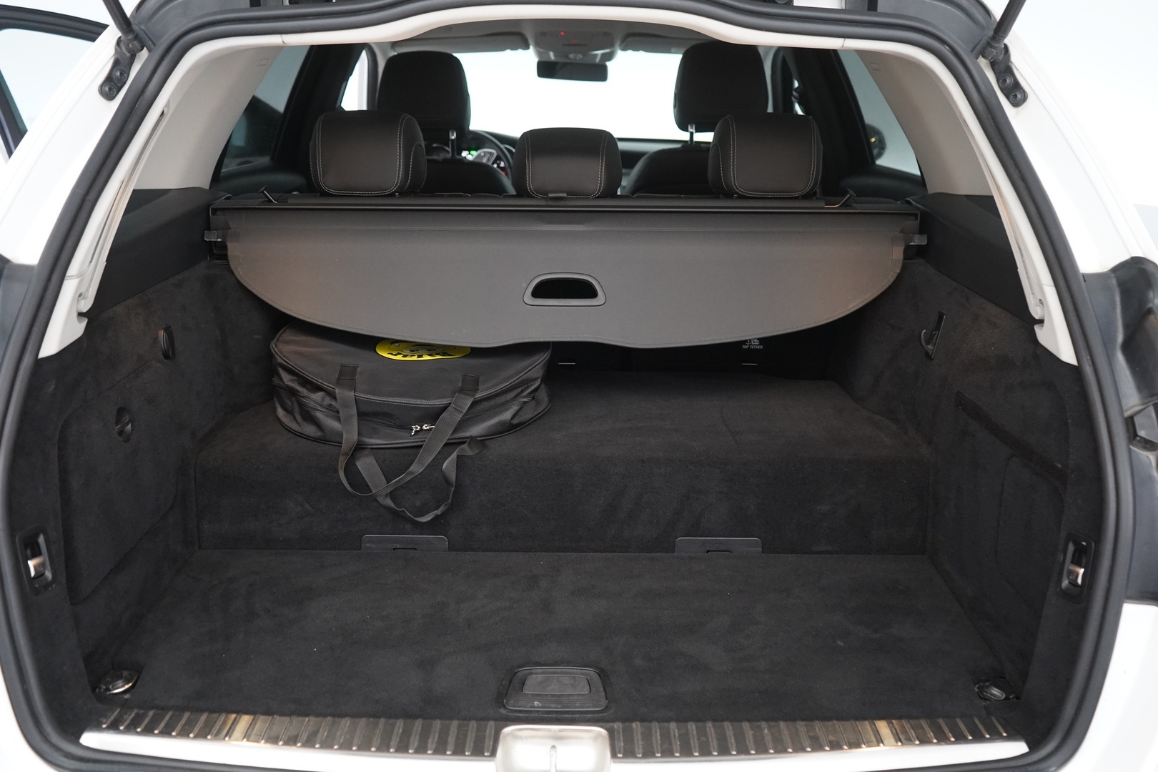 MERCEDES-BENZ C 2020