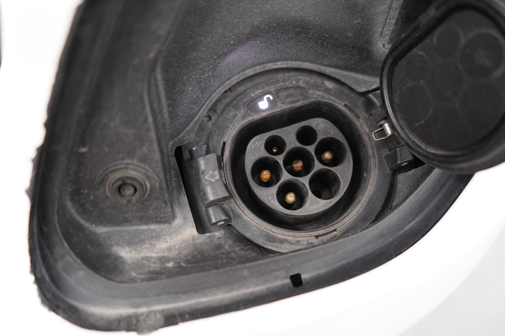 MERCEDES-BENZ C 2020