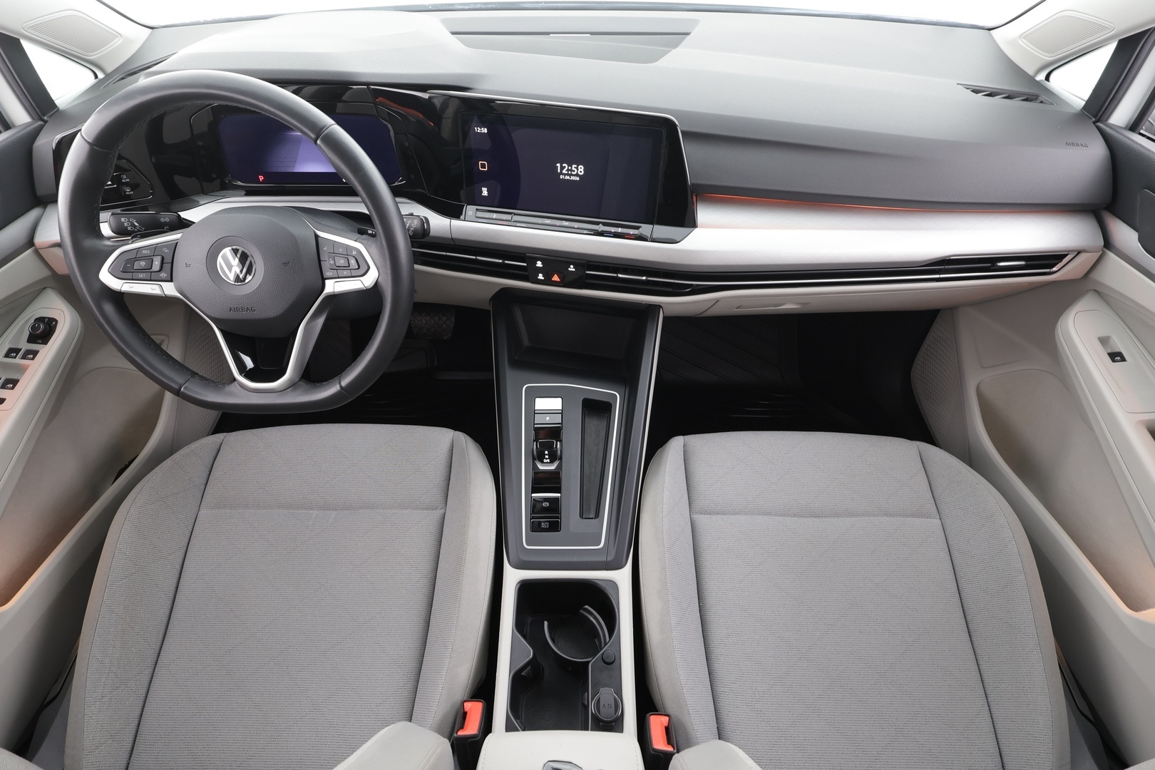 VOLKSWAGEN Golf 2022