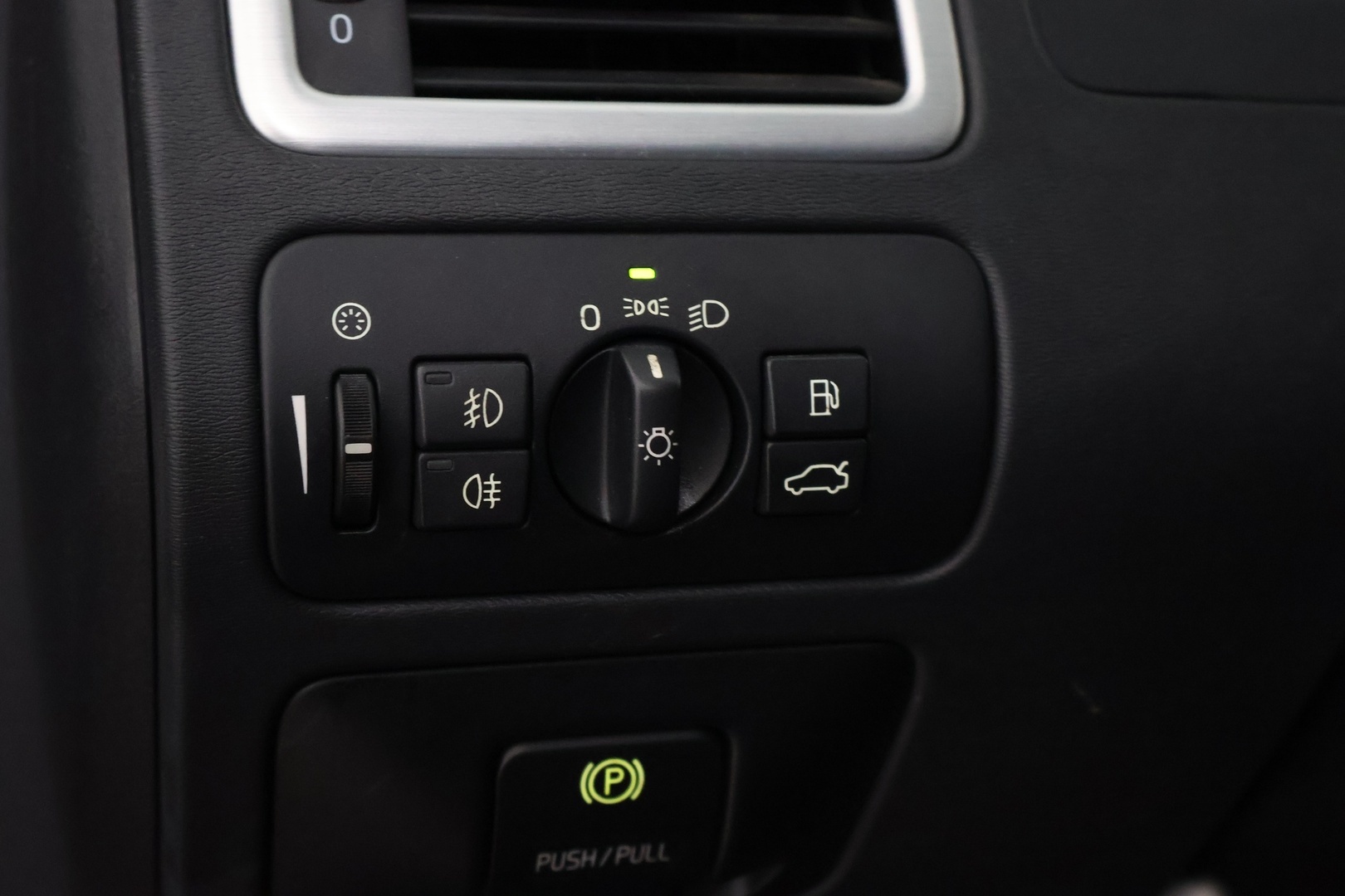 VOLVO XC70 2008