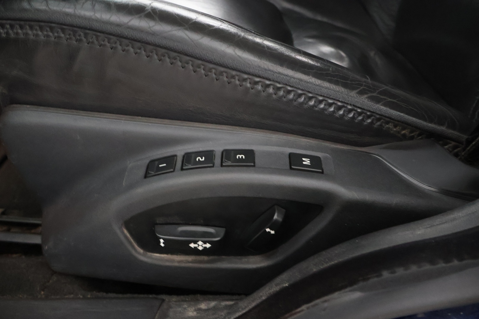 VOLVO XC70 2008