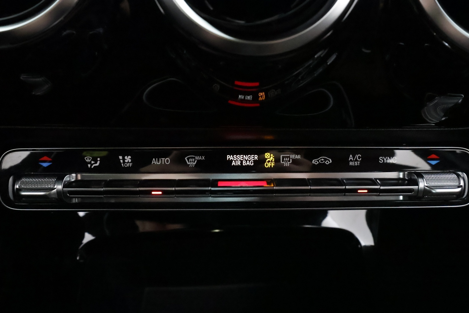 MERCEDES-BENZ A 2019