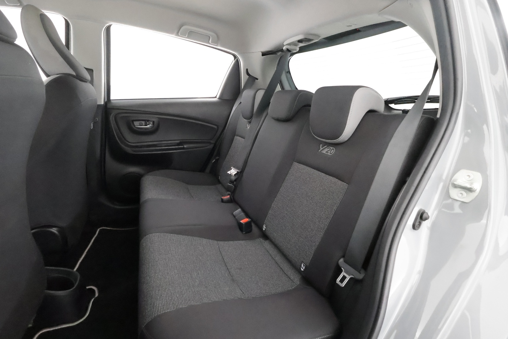 TOYOTA Yaris 2019