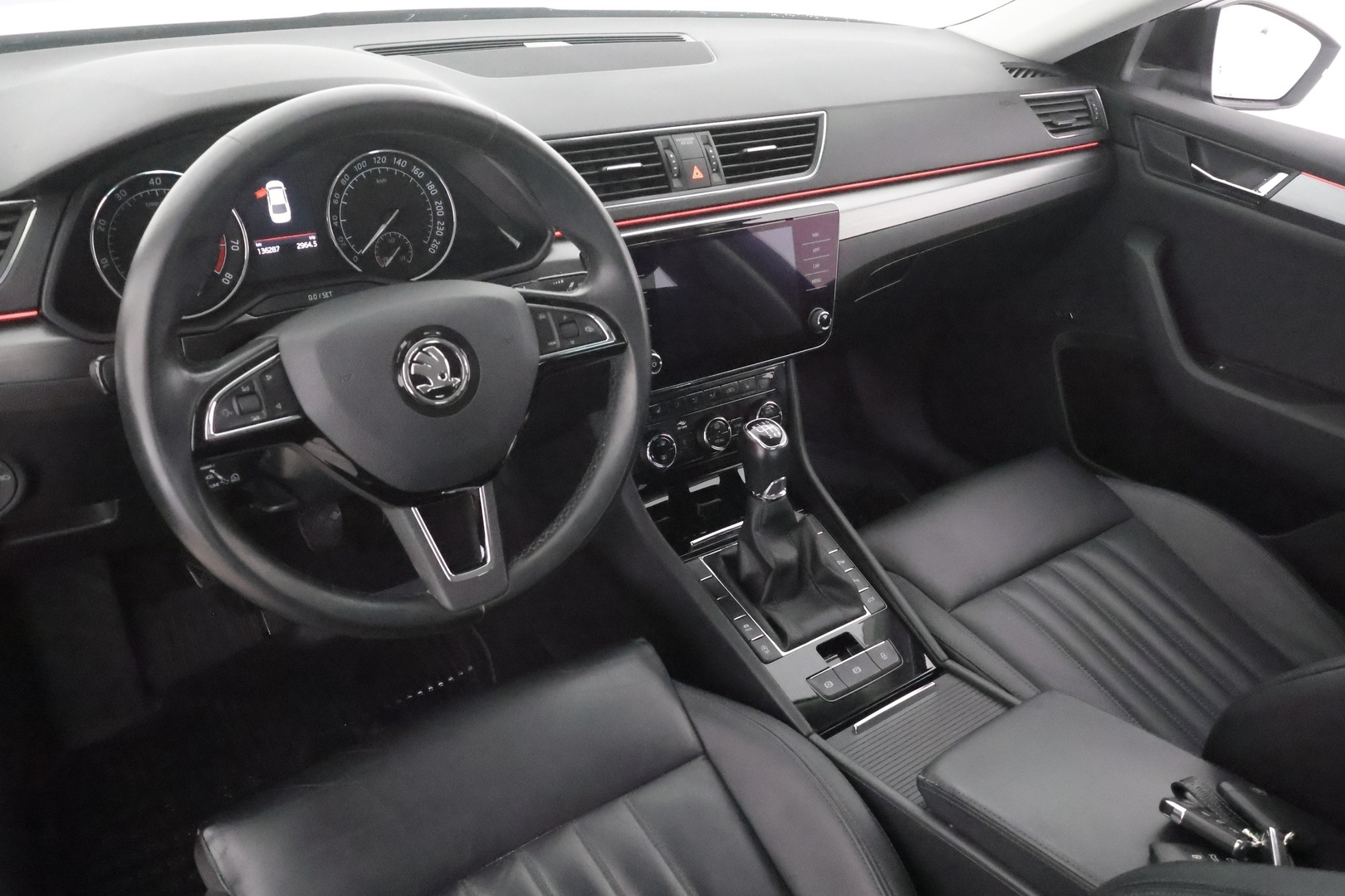SKODA Superb 2019