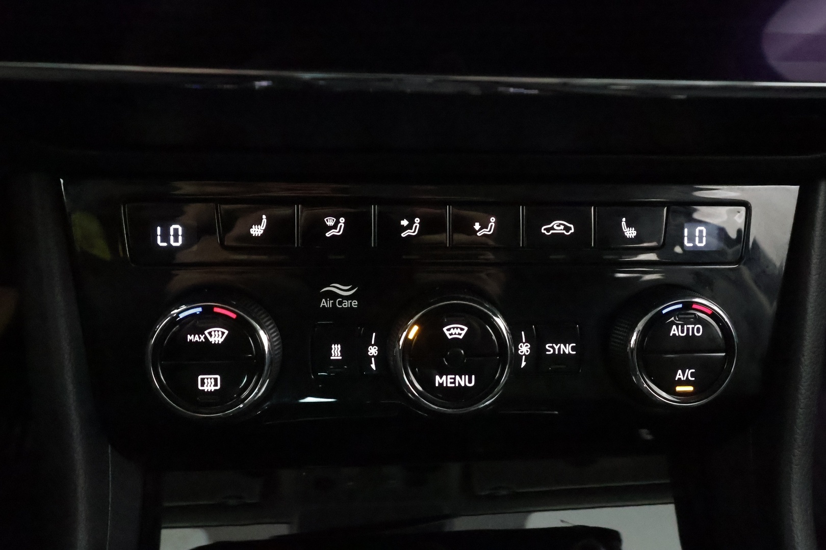 SKODA Superb 2019