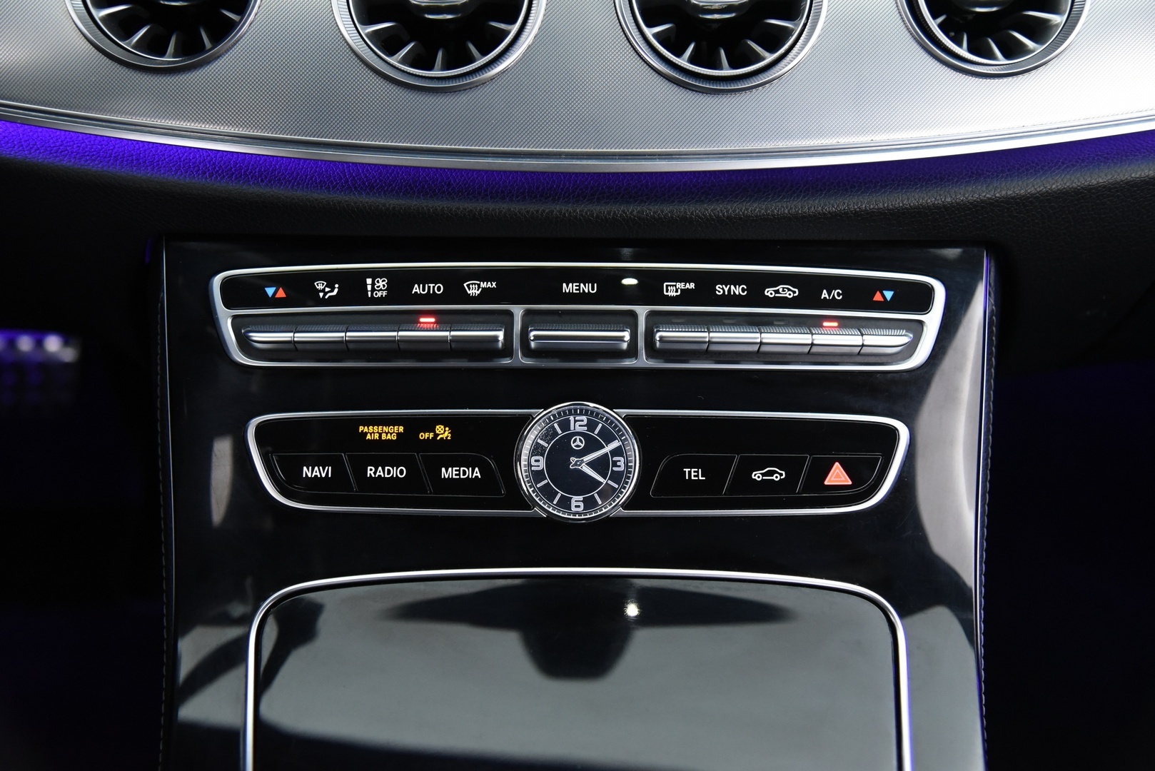 MERCEDES-BENZ E 2018