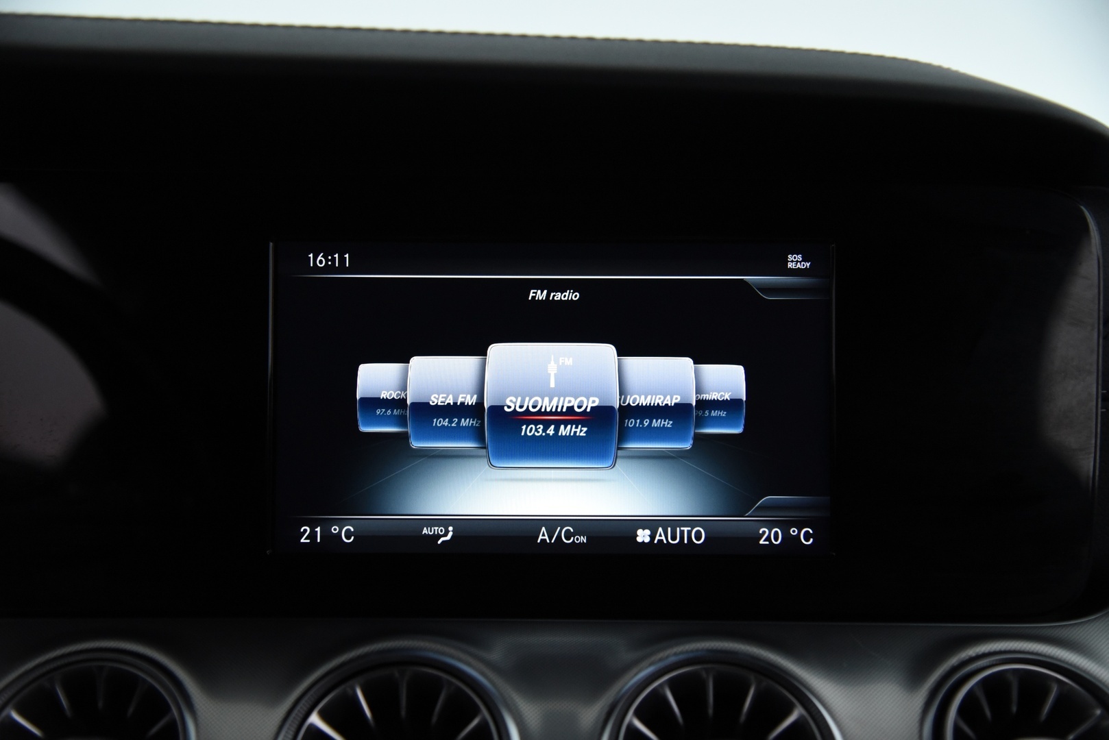 MERCEDES-BENZ E 2018