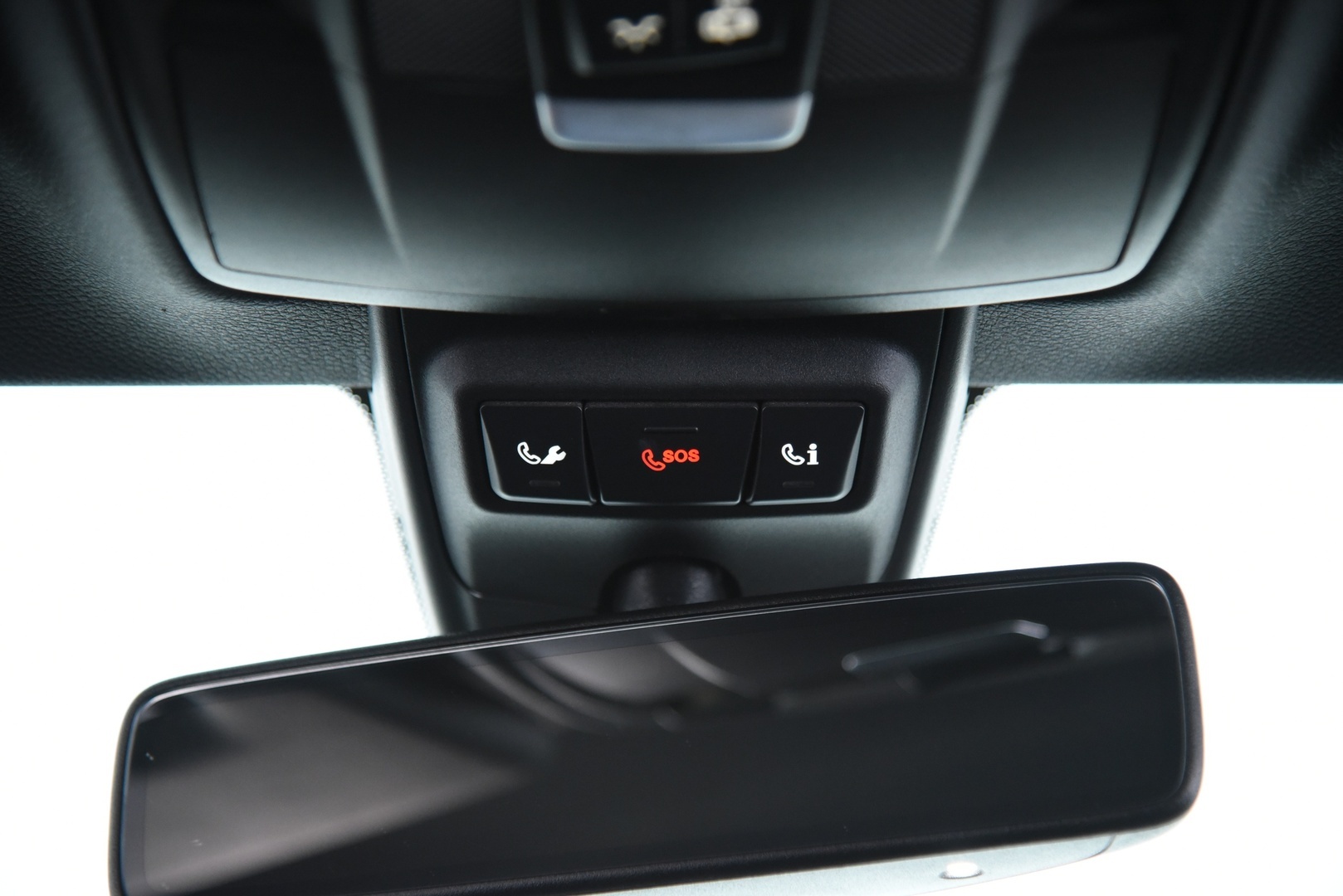 MERCEDES-BENZ E 2018