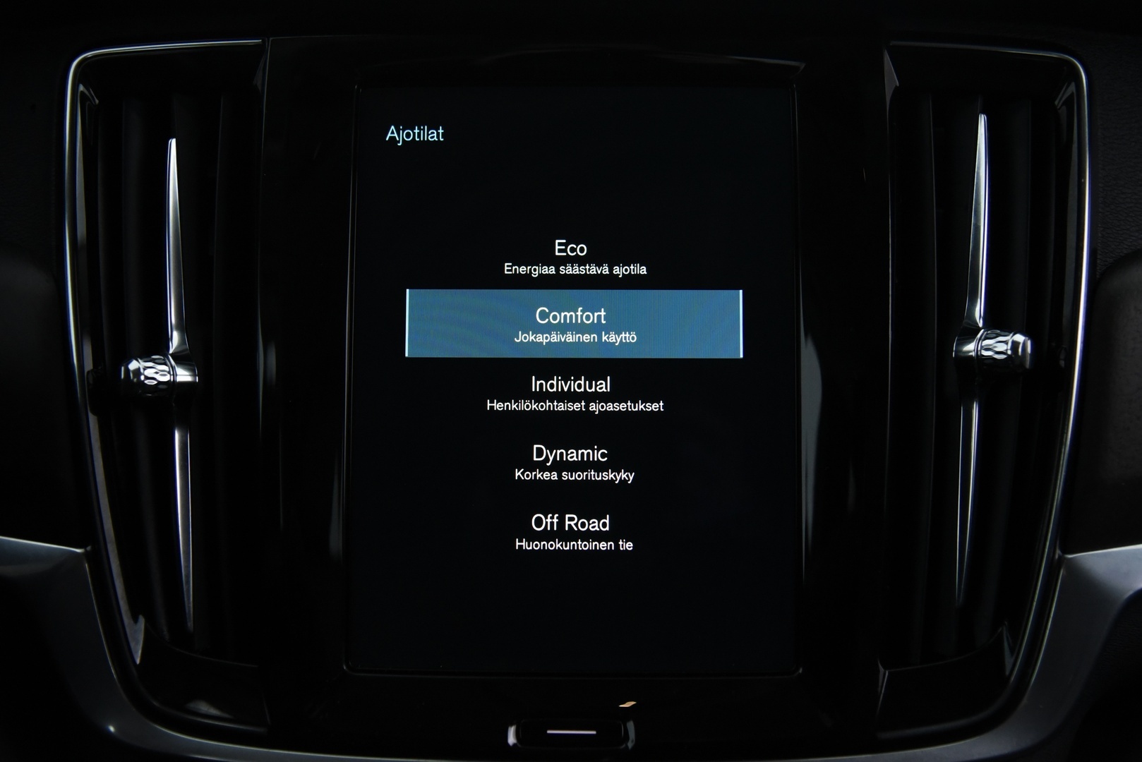 VOLVO V90 Cross Country 2019
