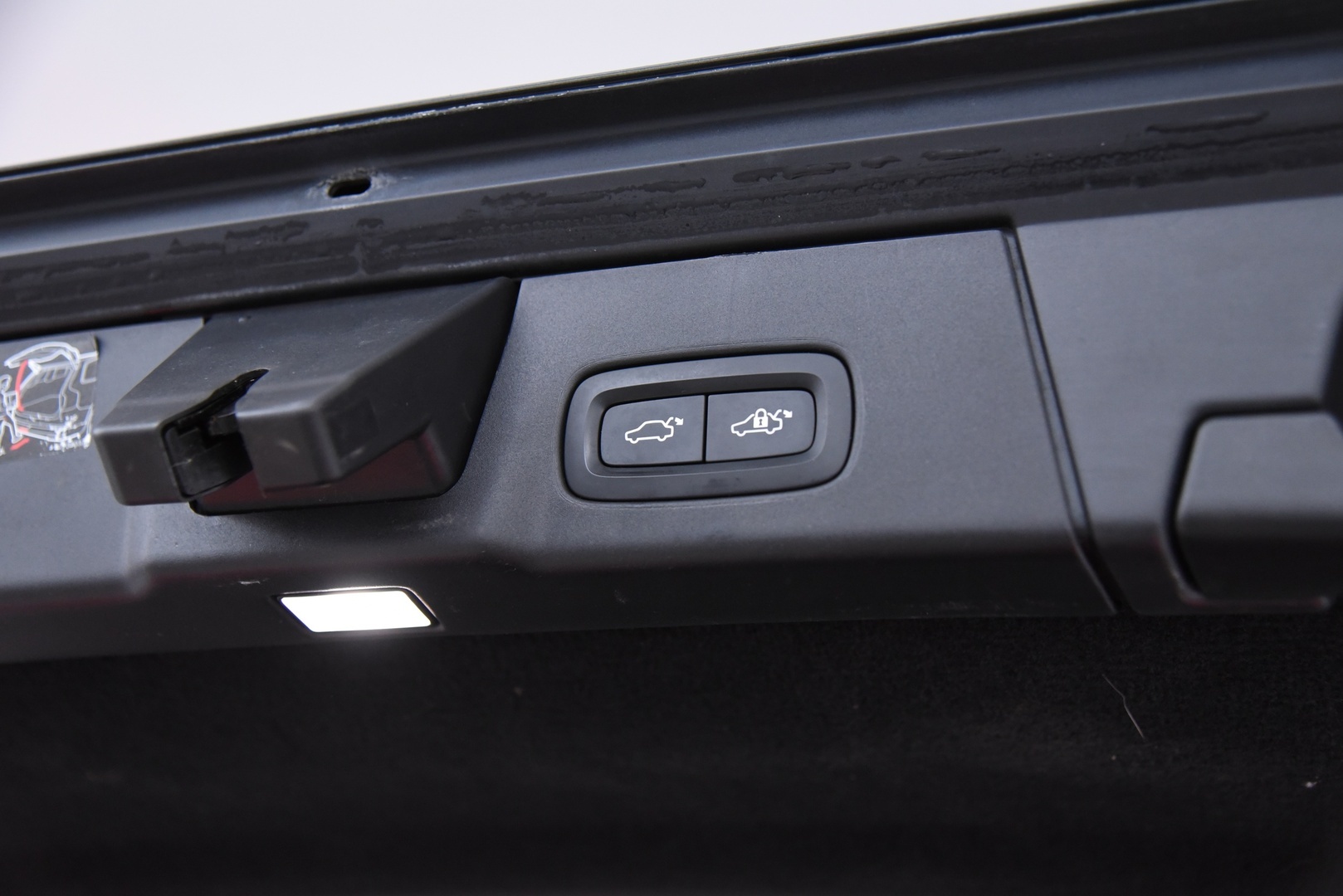 VOLVO V90 Cross Country 2019