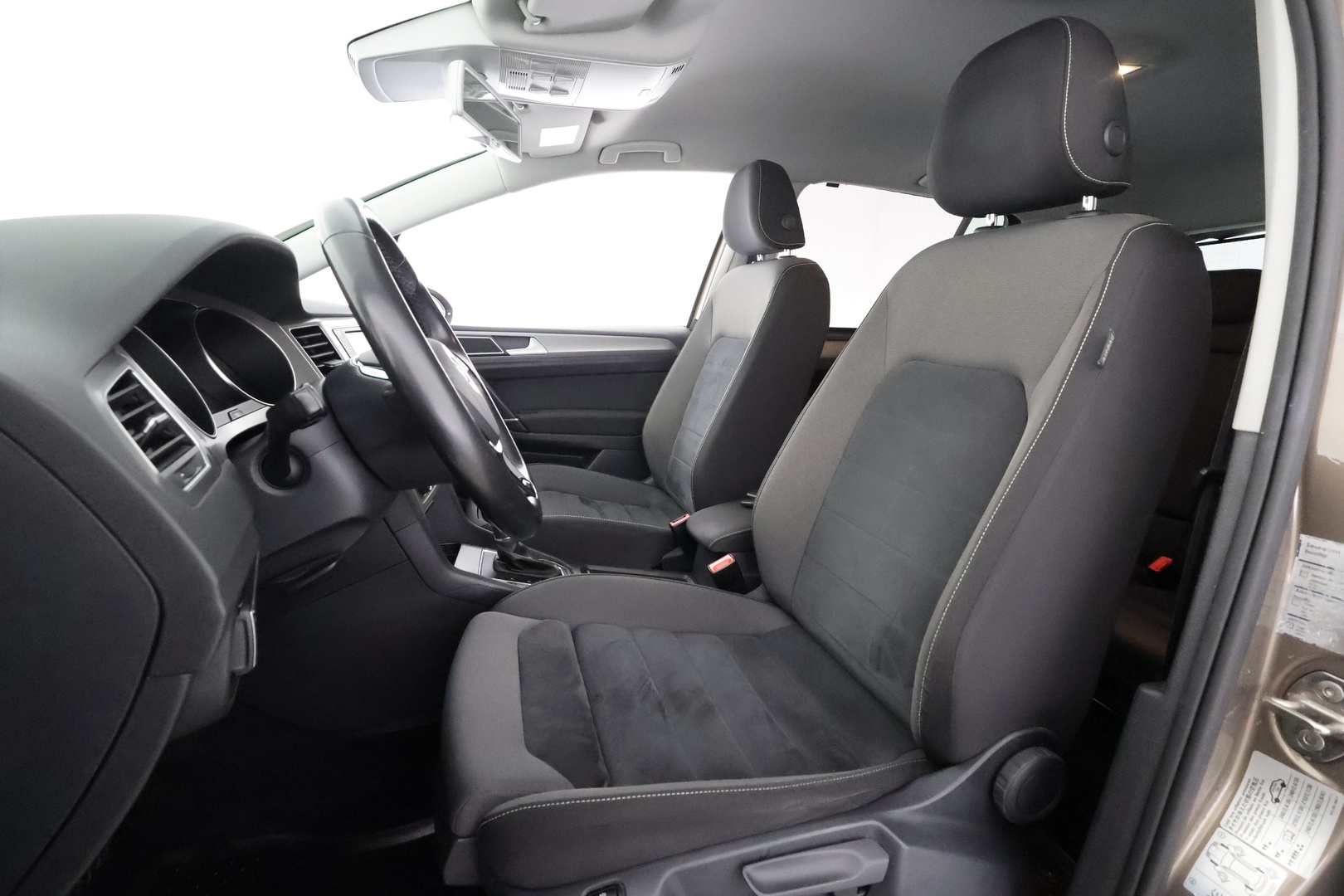 VOLKSWAGEN Golf Sportsvan 2016