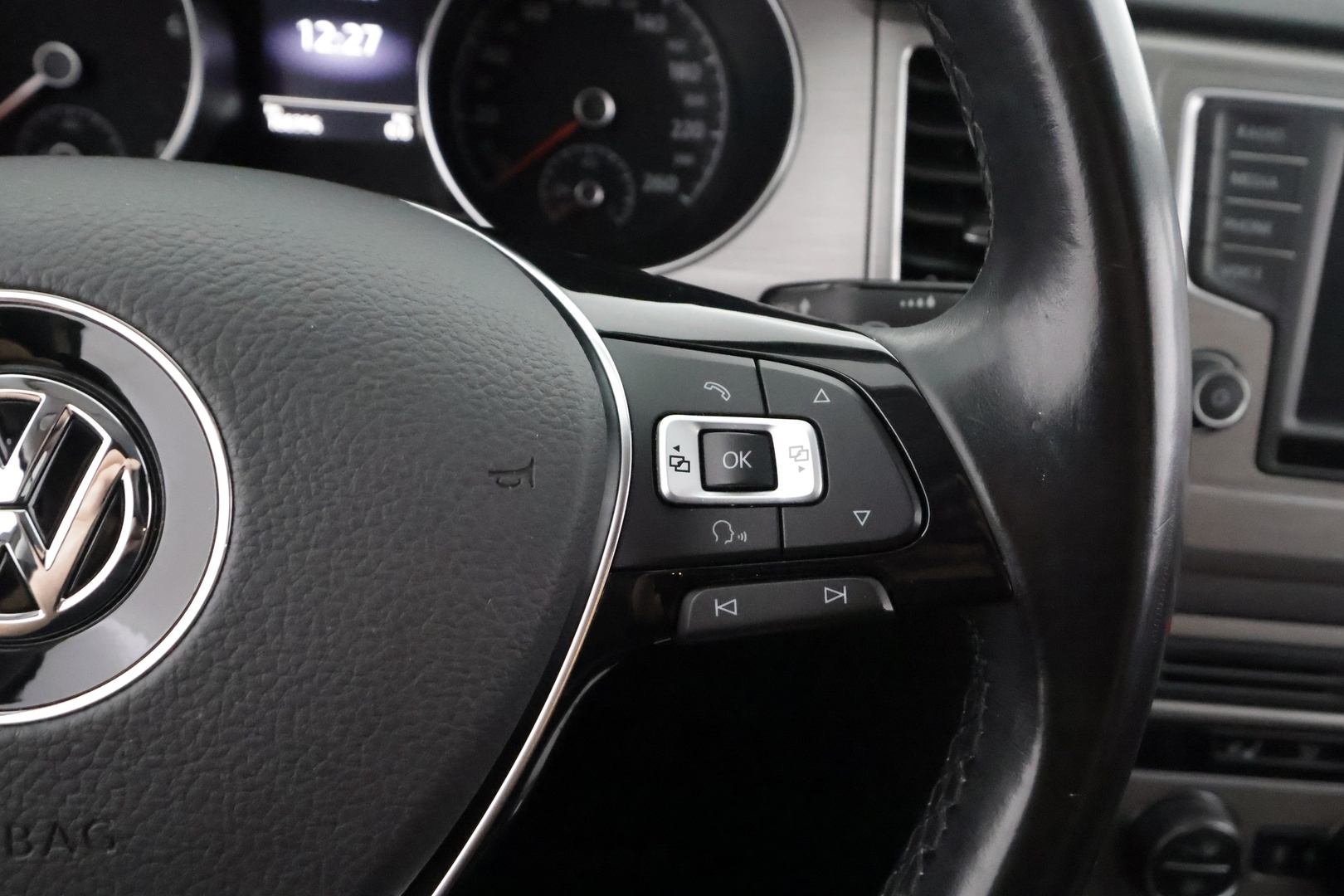 VOLKSWAGEN Golf Sportsvan 2016