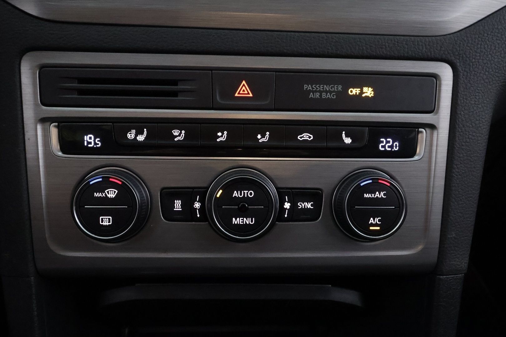 VOLKSWAGEN Golf Sportsvan 2016