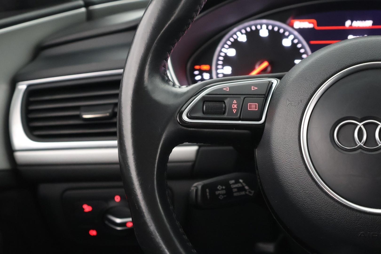 AUDI A6 2016