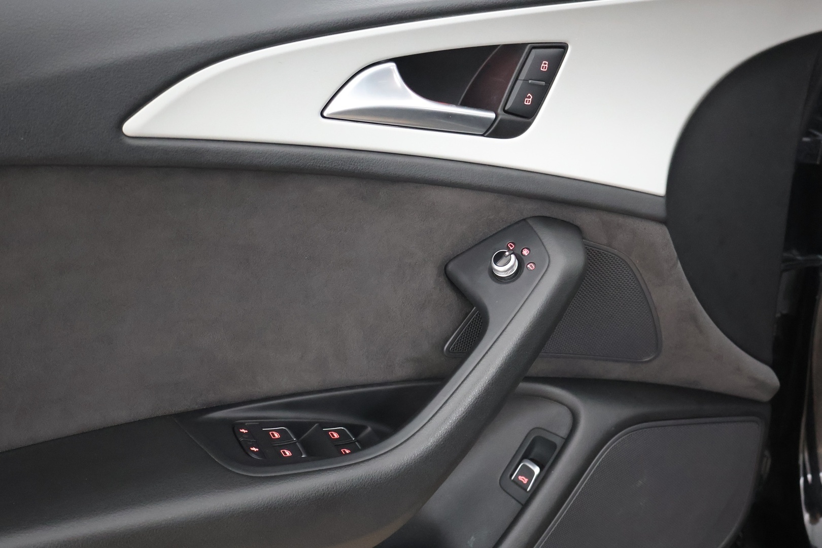 AUDI A6 2016