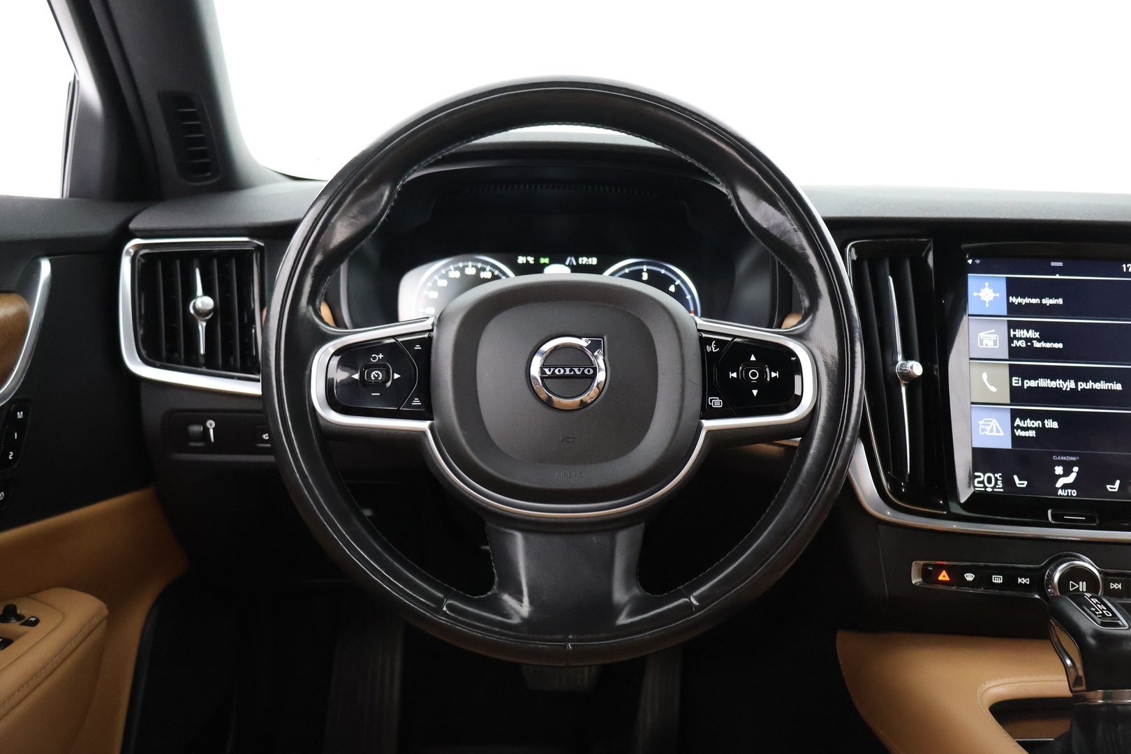 VOLVO S90 2016