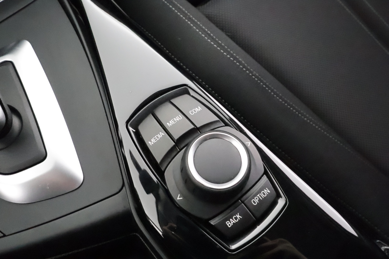 BMW 118 2018
