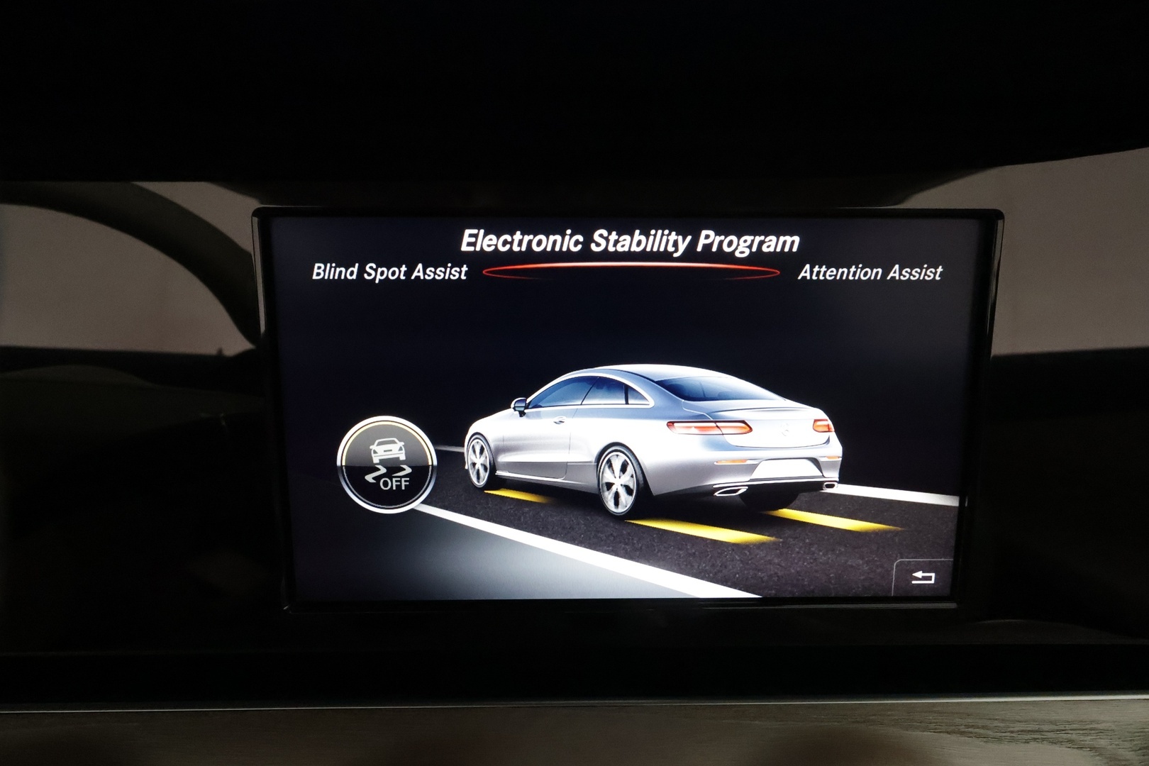 MERCEDES-BENZ E 2018