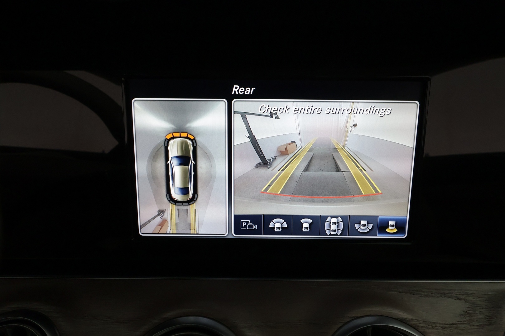 MERCEDES-BENZ E 2018