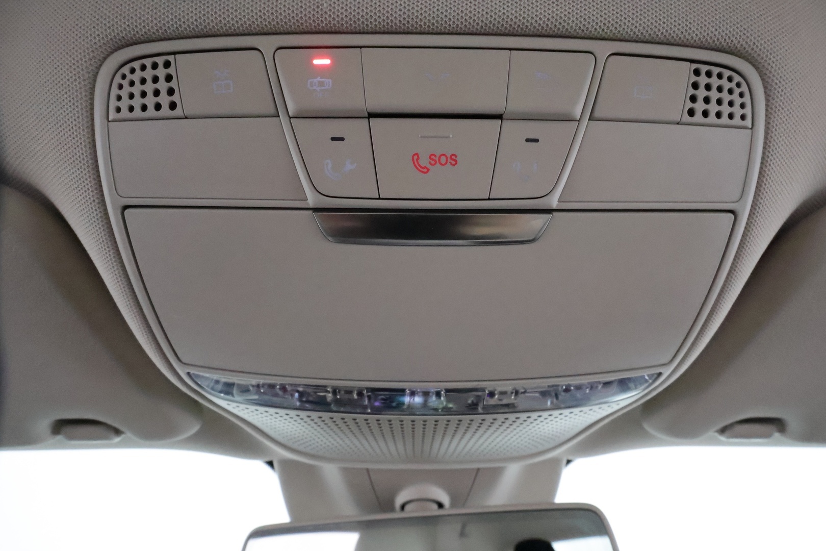 MERCEDES-BENZ E 2018