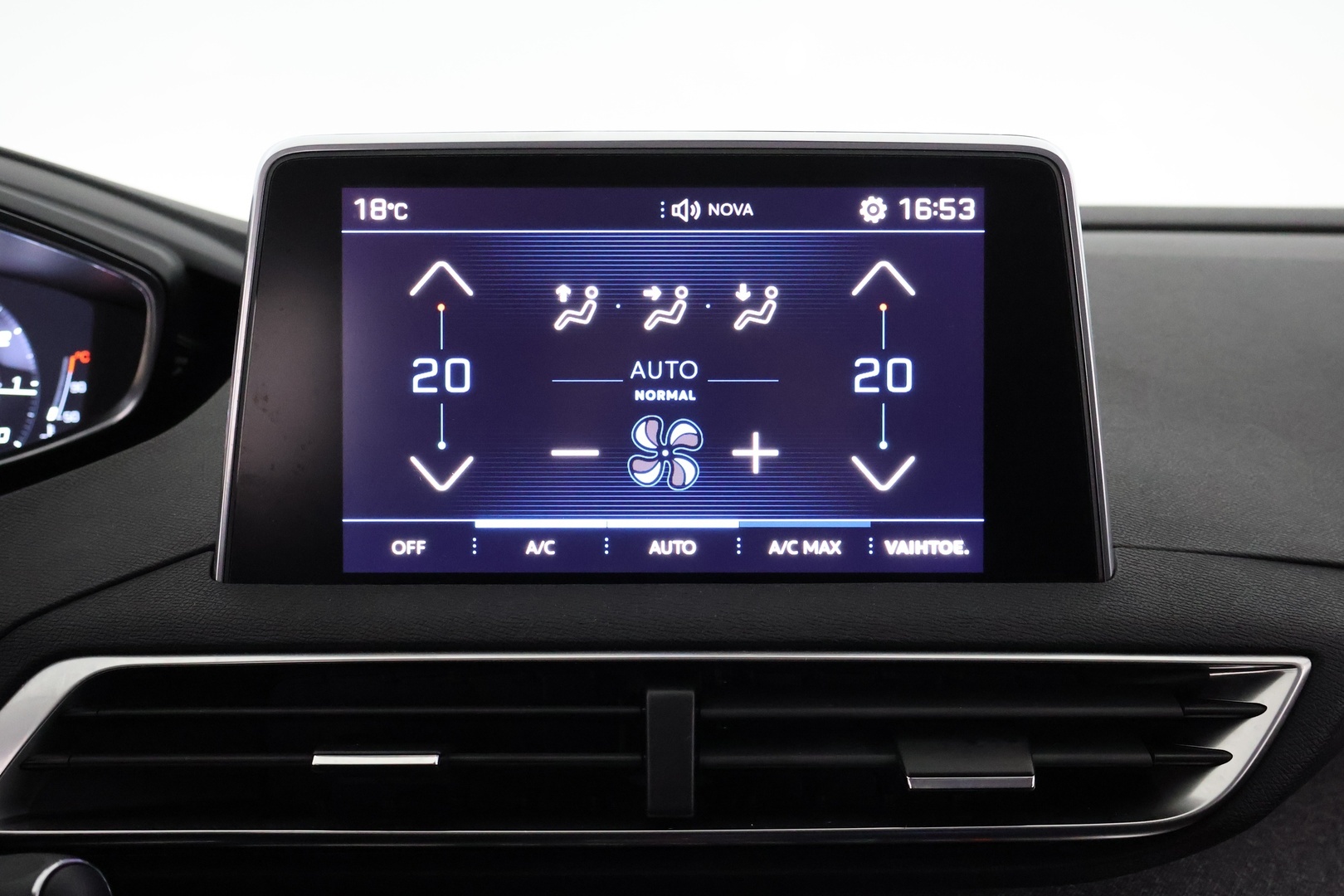 PEUGEOT 5008 2018