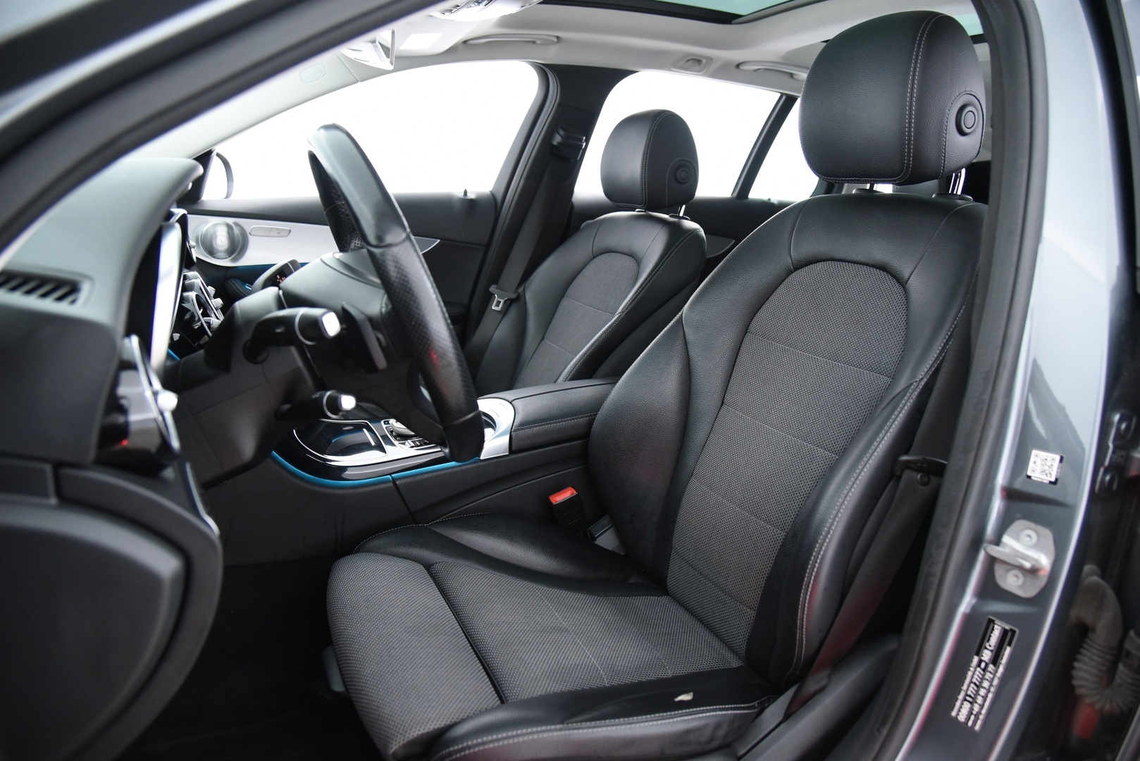 MERCEDES-BENZ C 2017