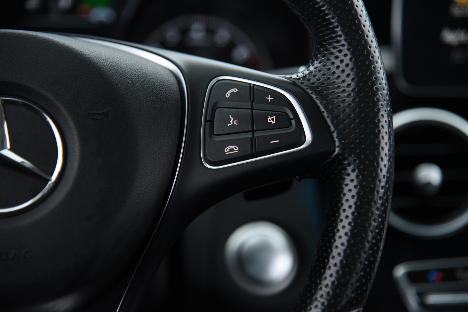 MERCEDES-BENZ C 2017