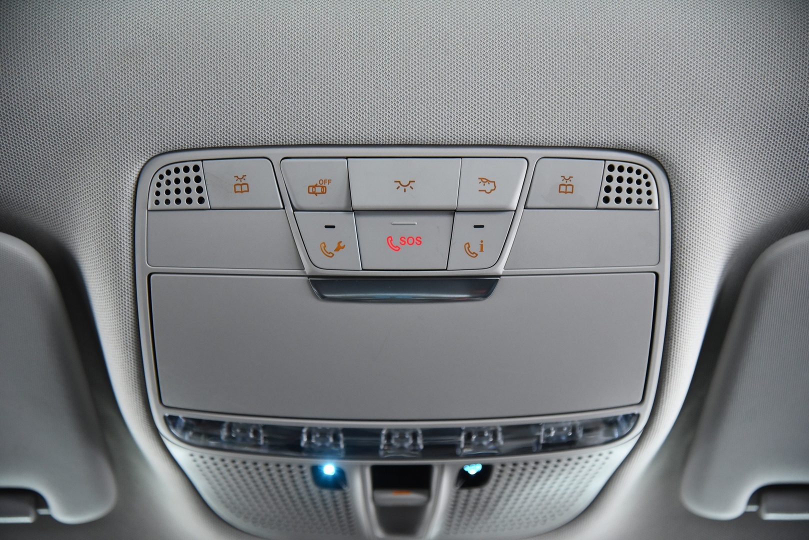 MERCEDES-BENZ C 2017