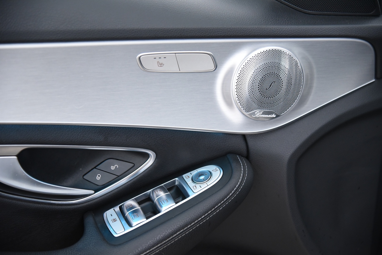 MERCEDES-BENZ C 2017