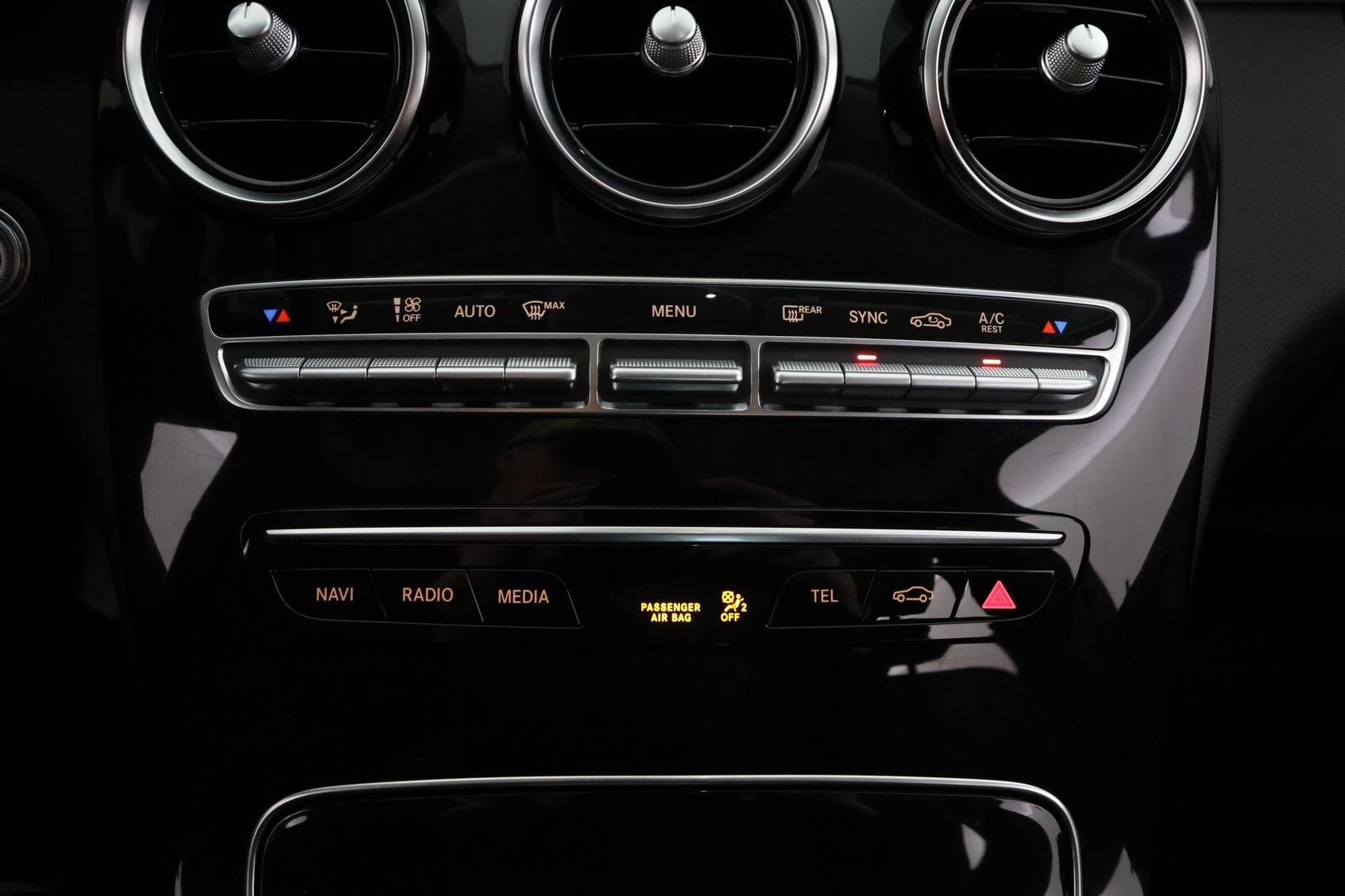 MERCEDES-BENZ C 2020