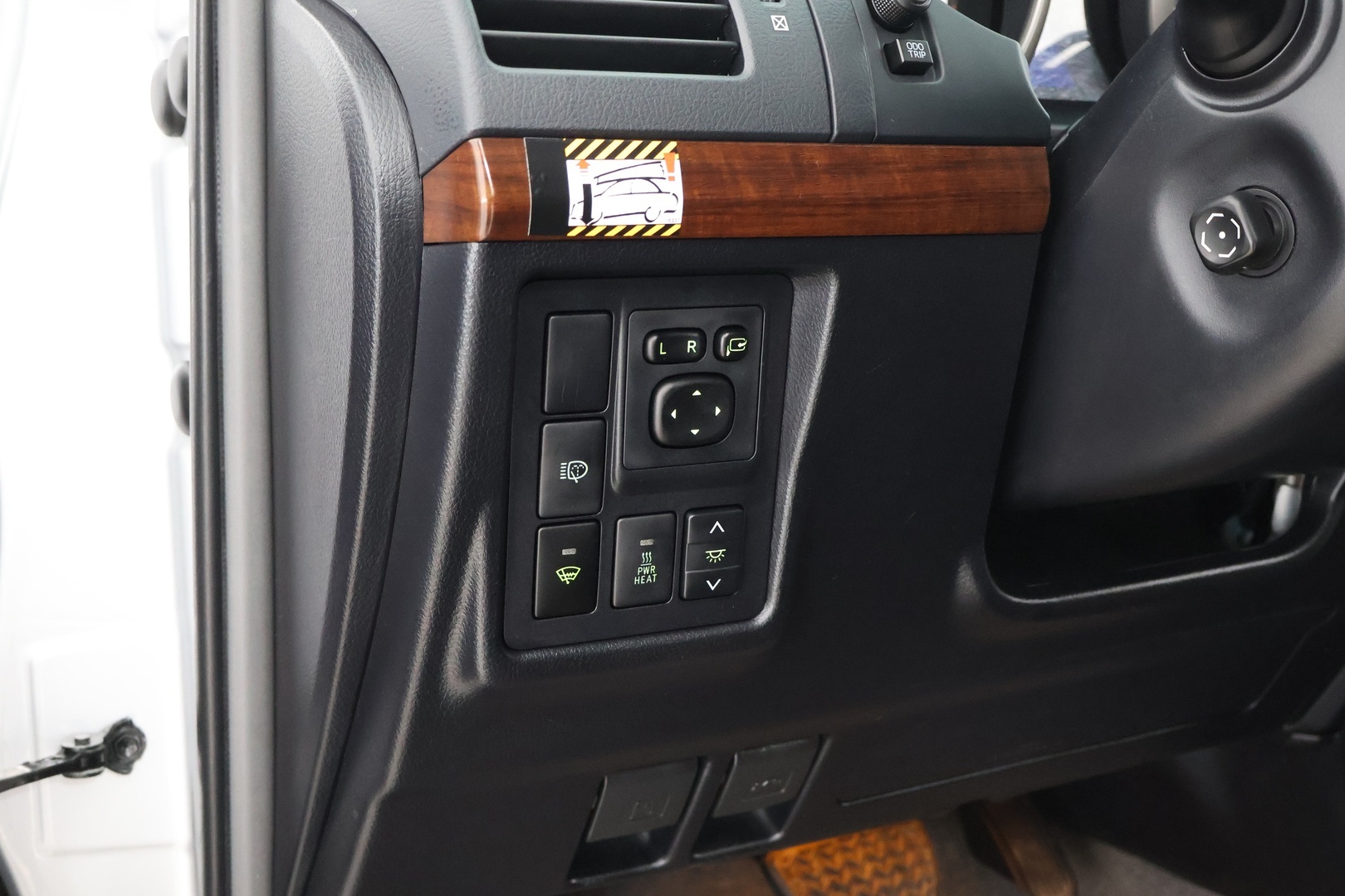 TOYOTA Land Cruiser 2011