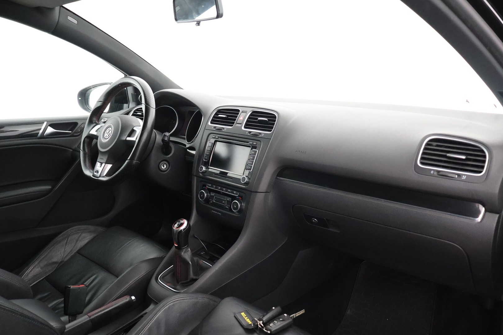 VOLKSWAGEN Golf 2010