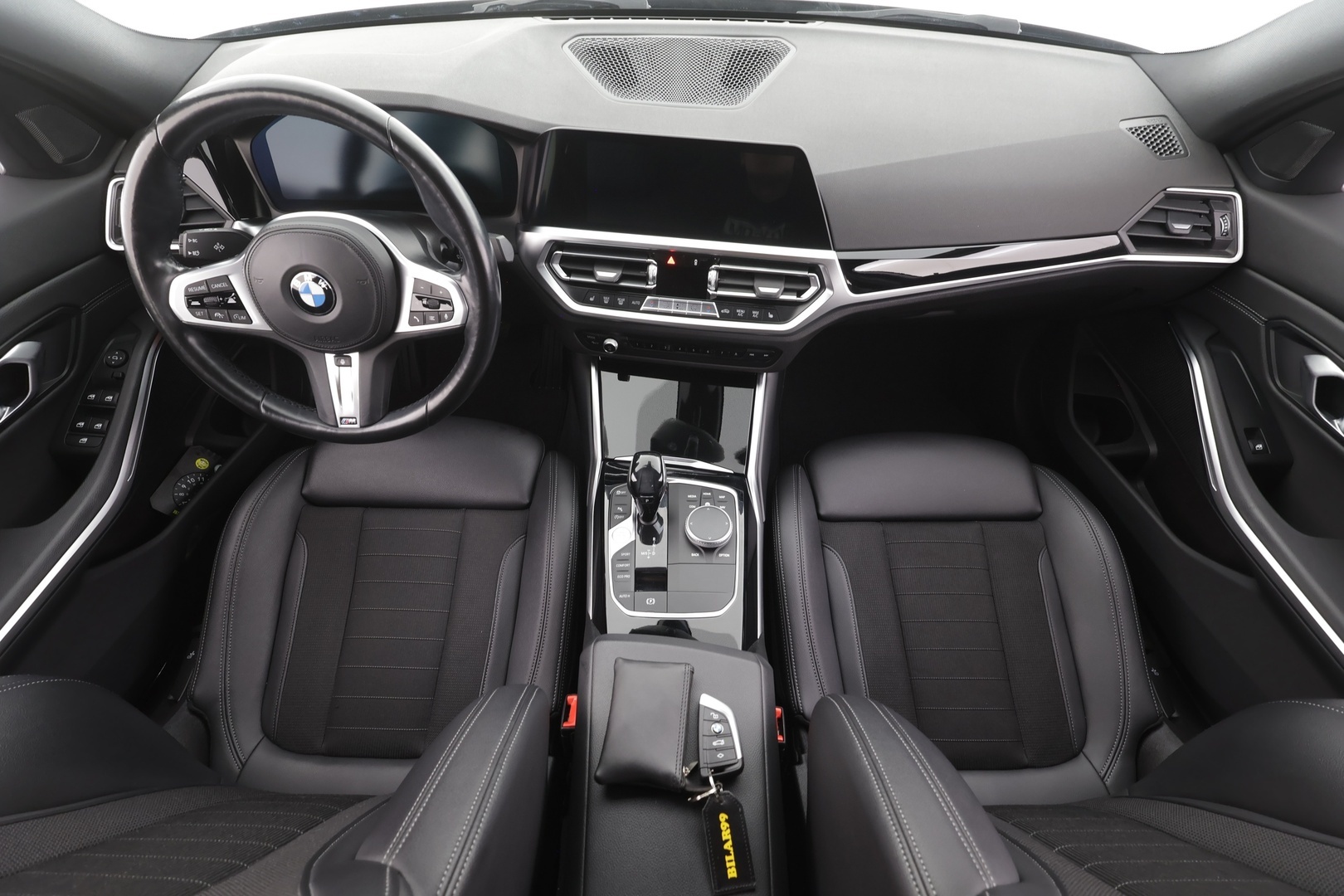 BMW 320 2022