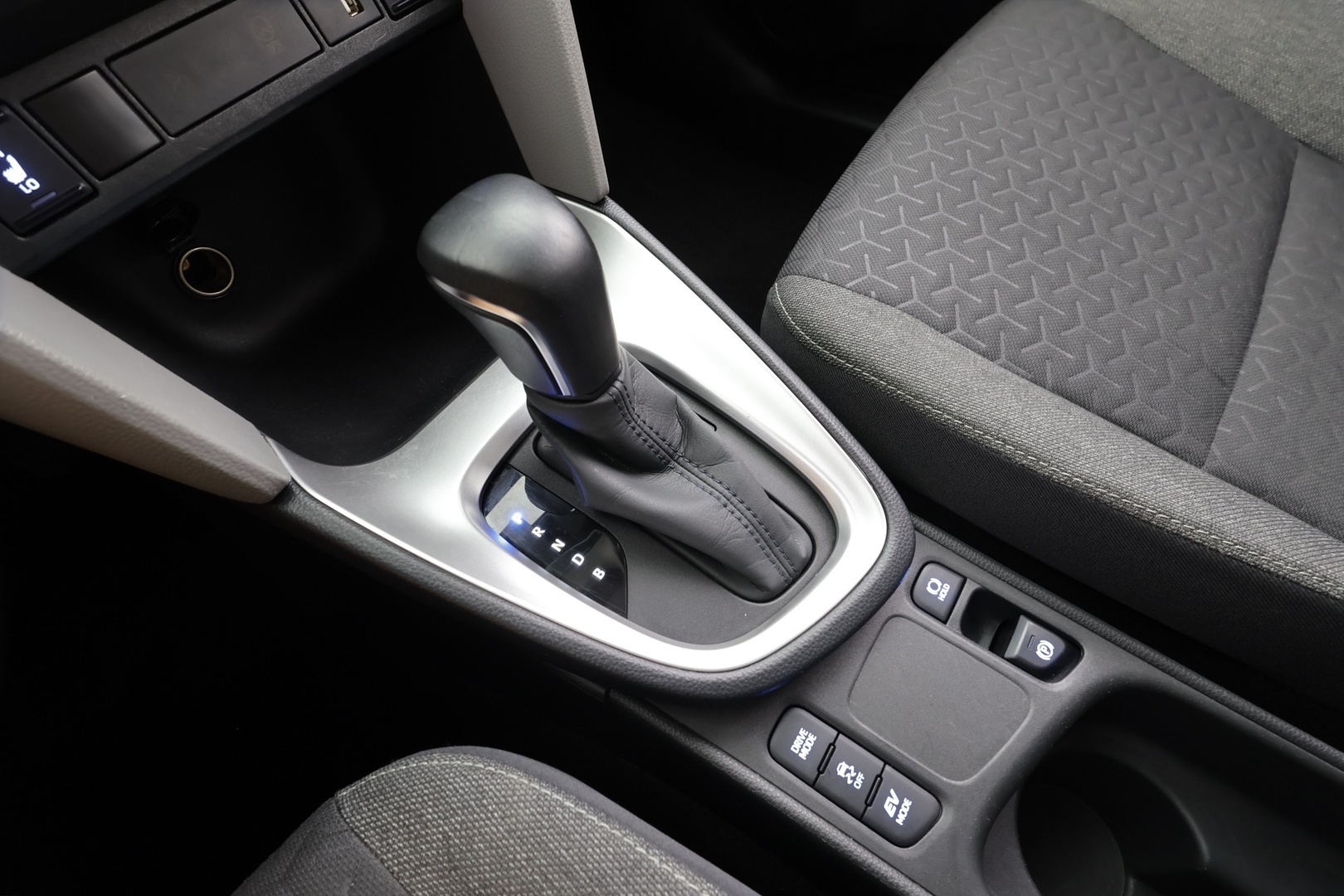 TOYOTA Yaris Cross 2022