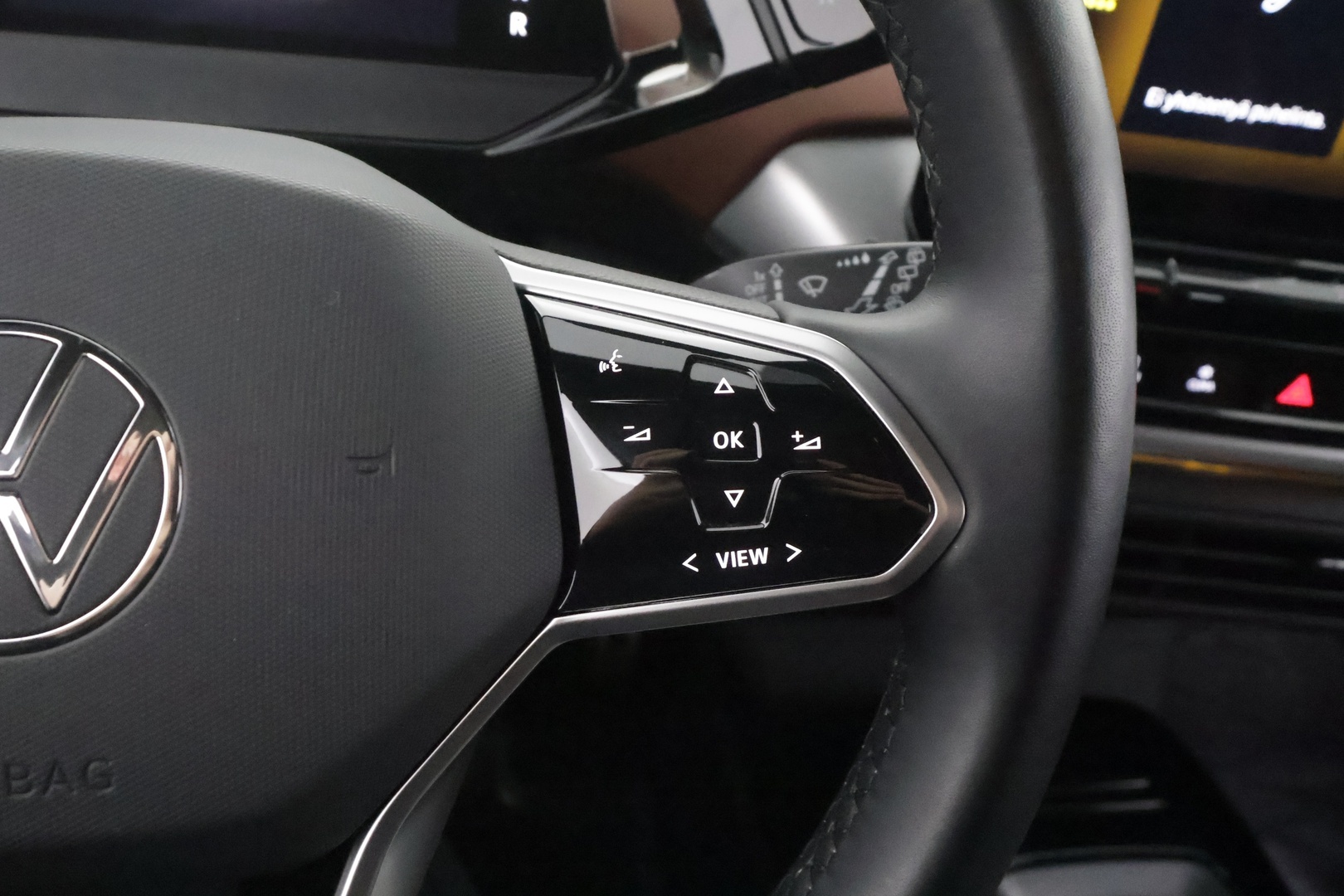 VOLKSWAGEN ID.4 2023