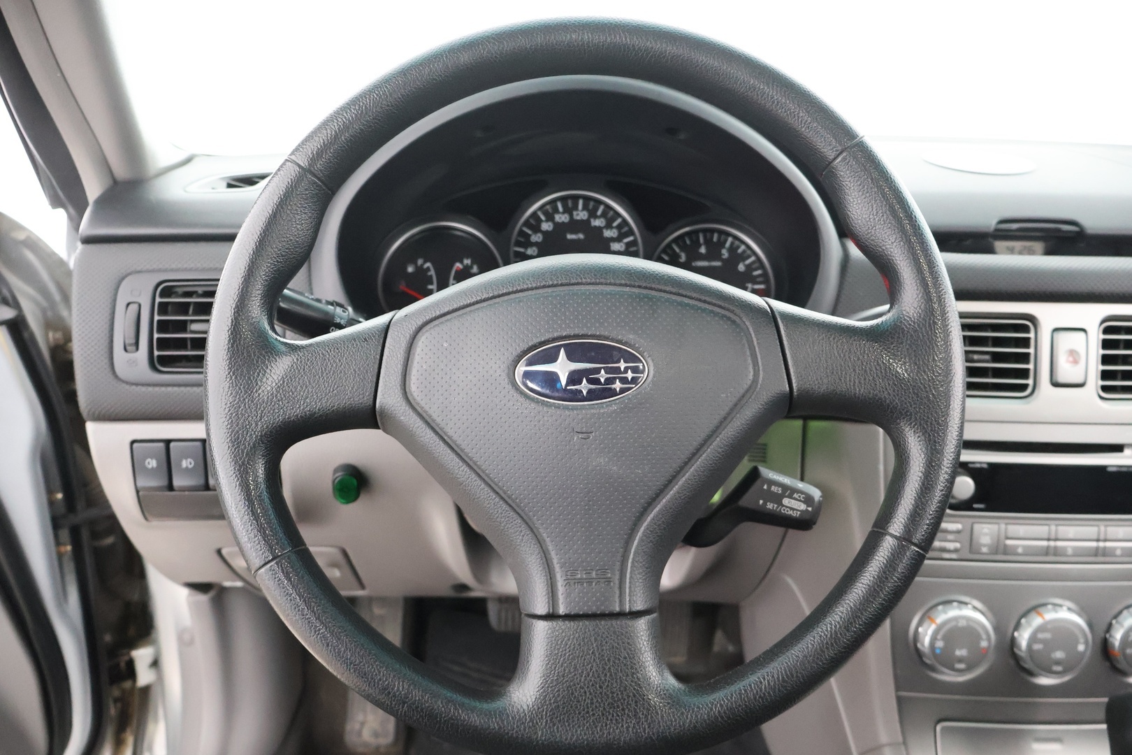 SUBARU Forester 2006