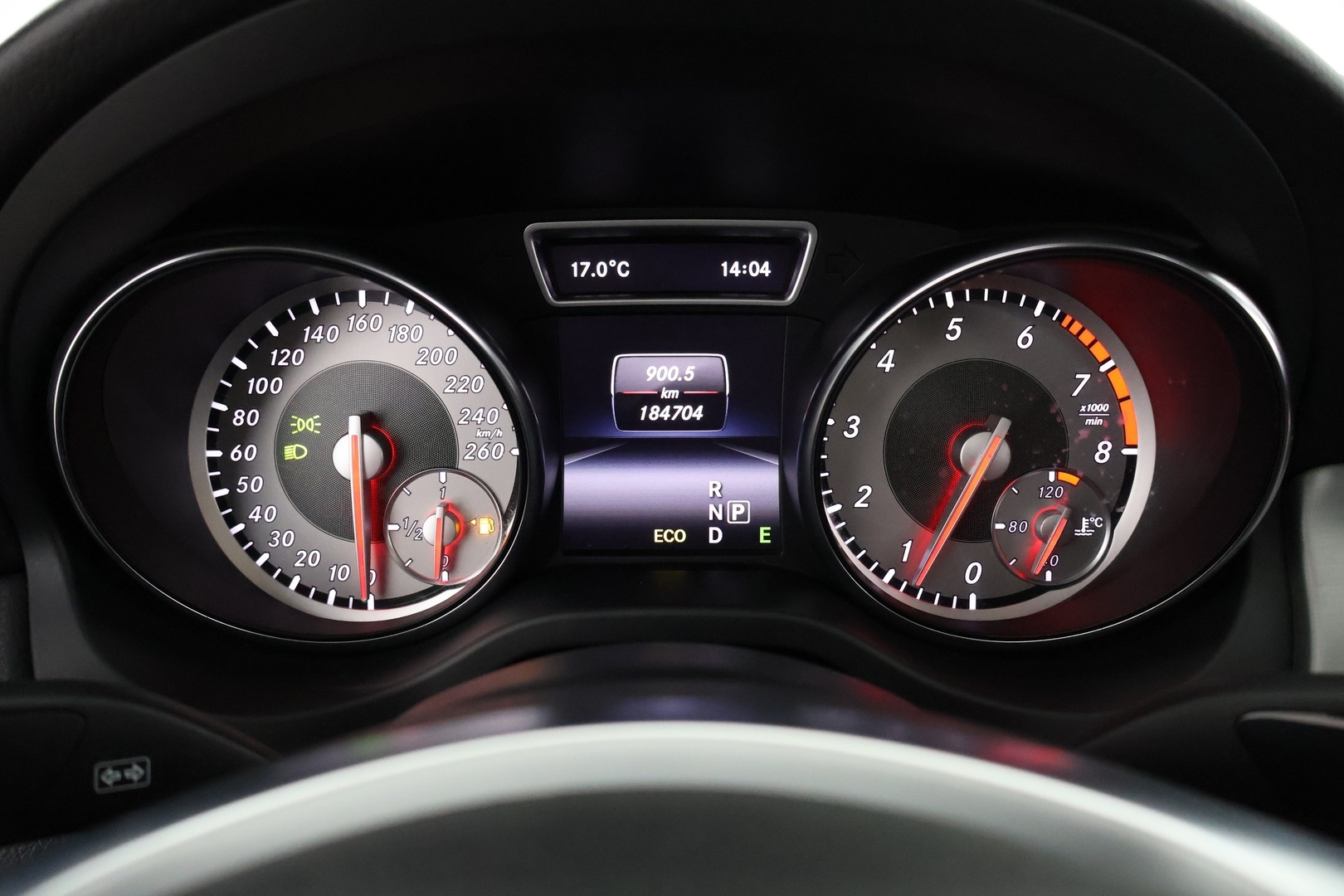 MERCEDES-BENZ CLA 2014
