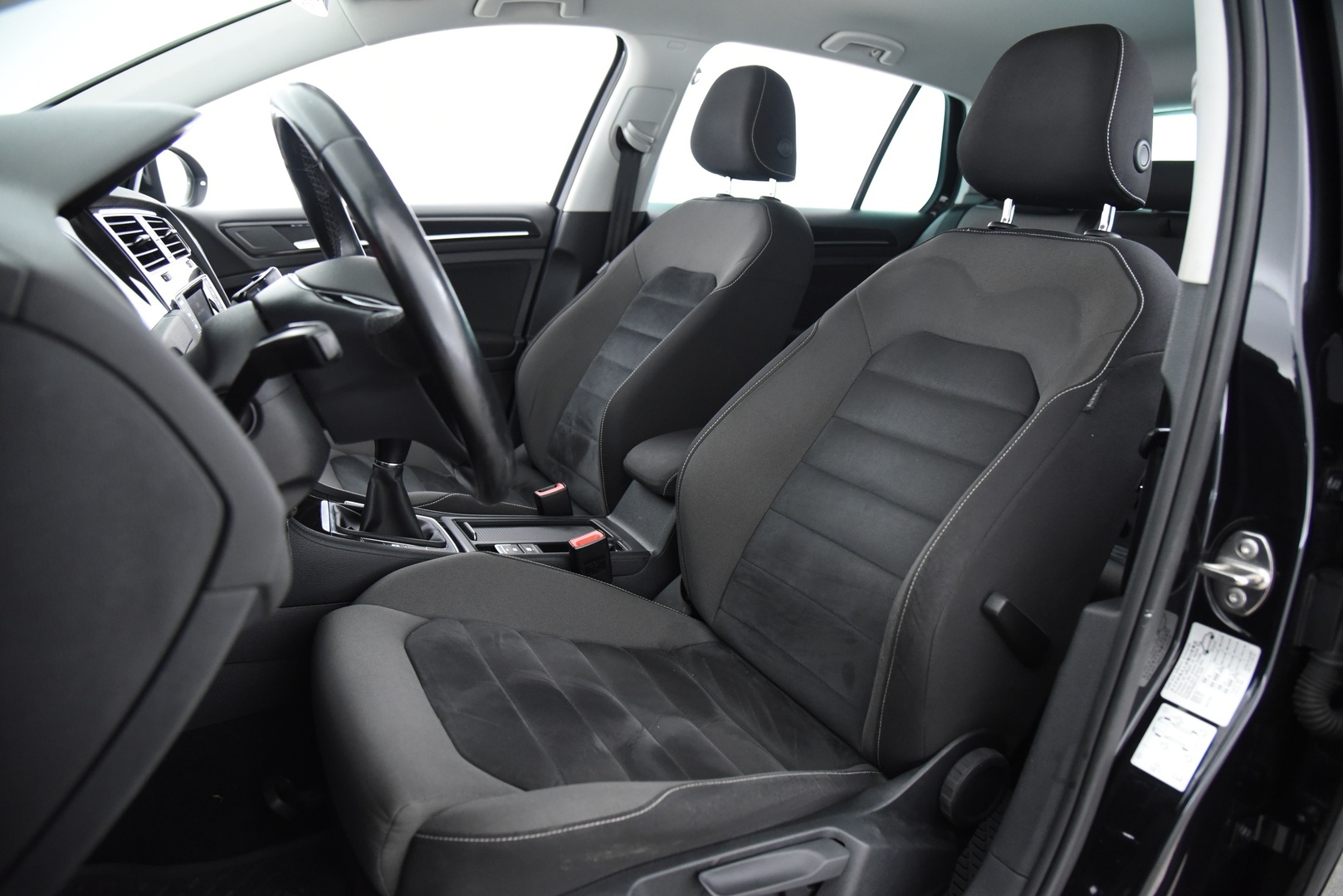 VOLKSWAGEN Golf 2015