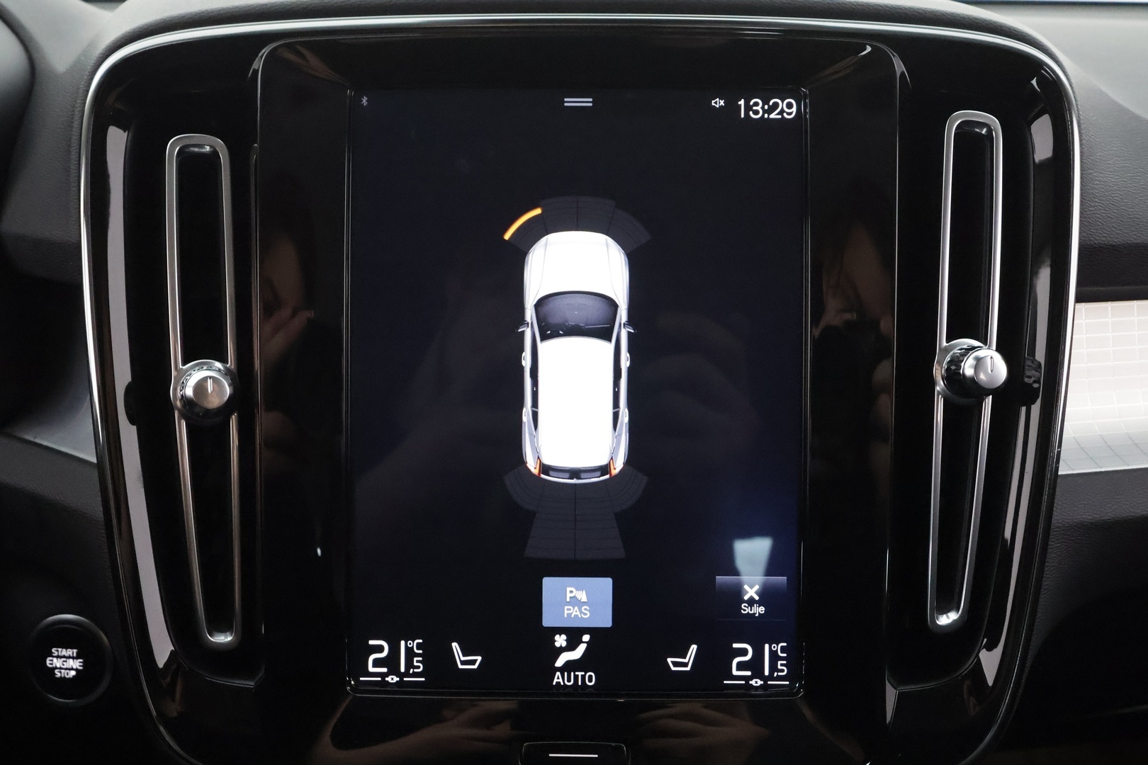 VOLVO XC40 2019