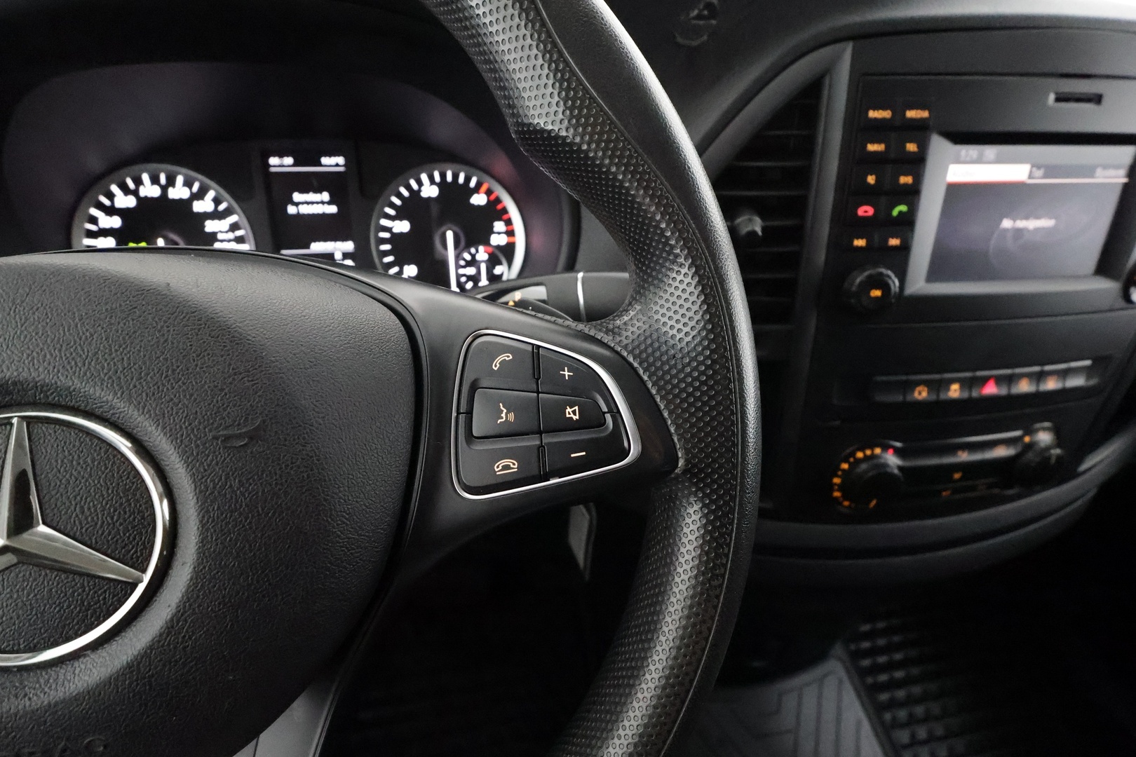 MERCEDES-BENZ Vito 2019