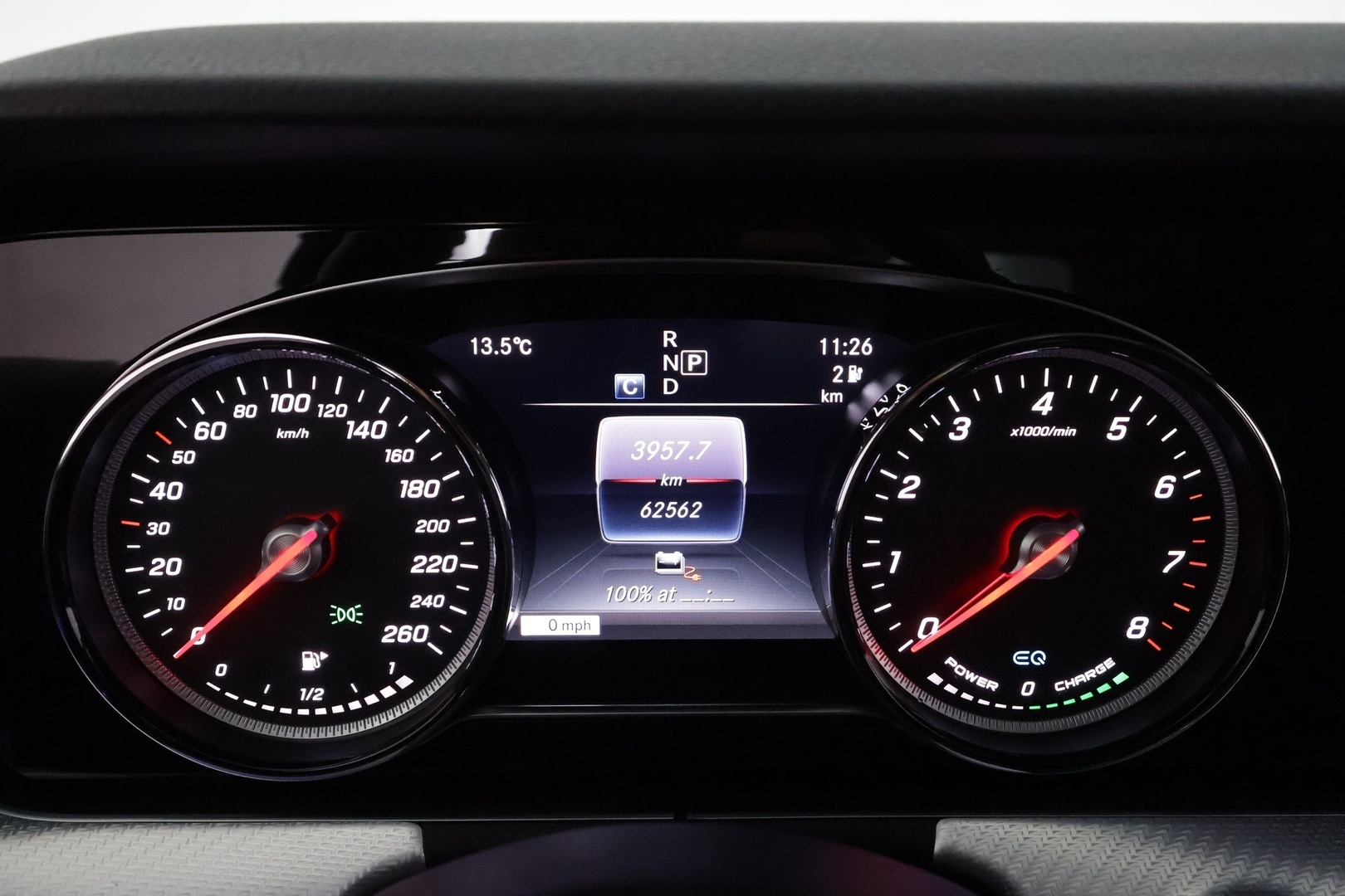 MERCEDES-BENZ E 2019