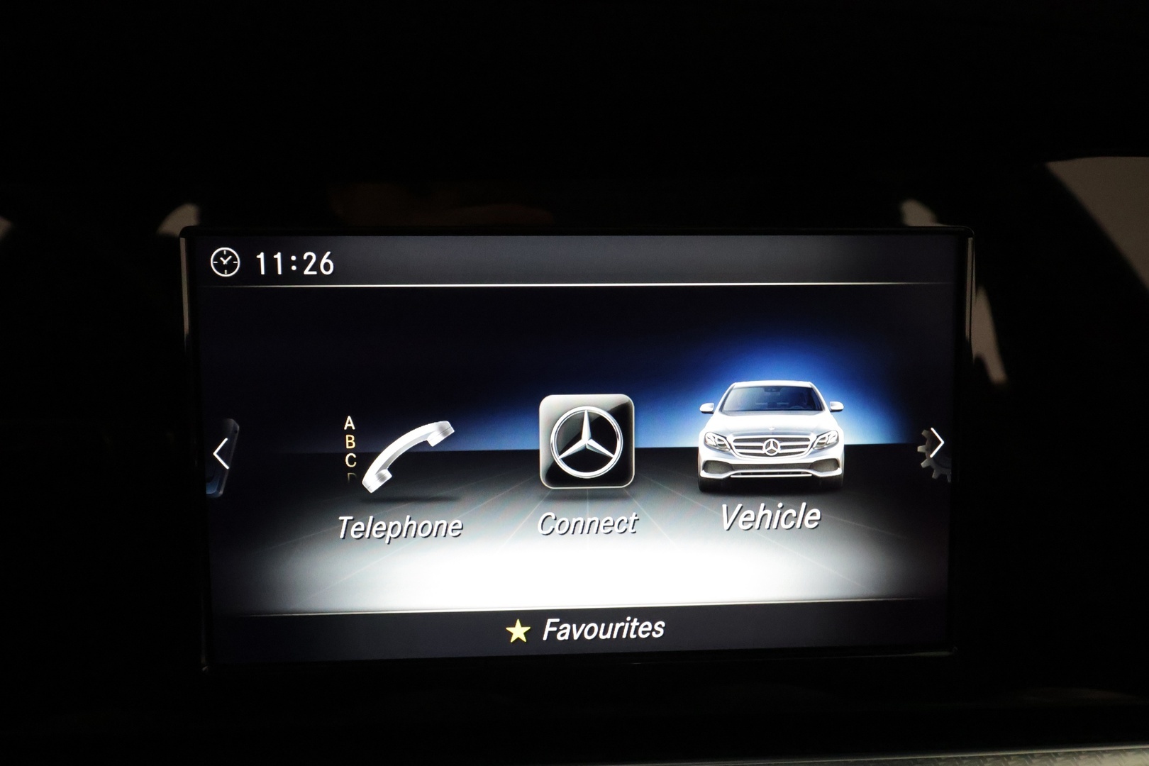 MERCEDES-BENZ E 2019