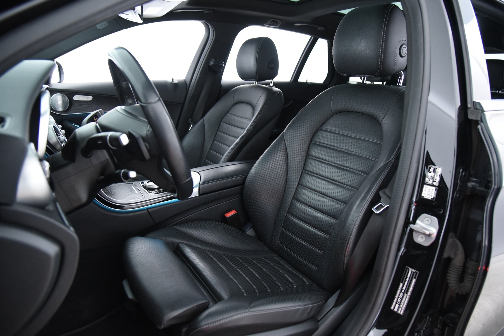 MERCEDES-BENZ C 2018