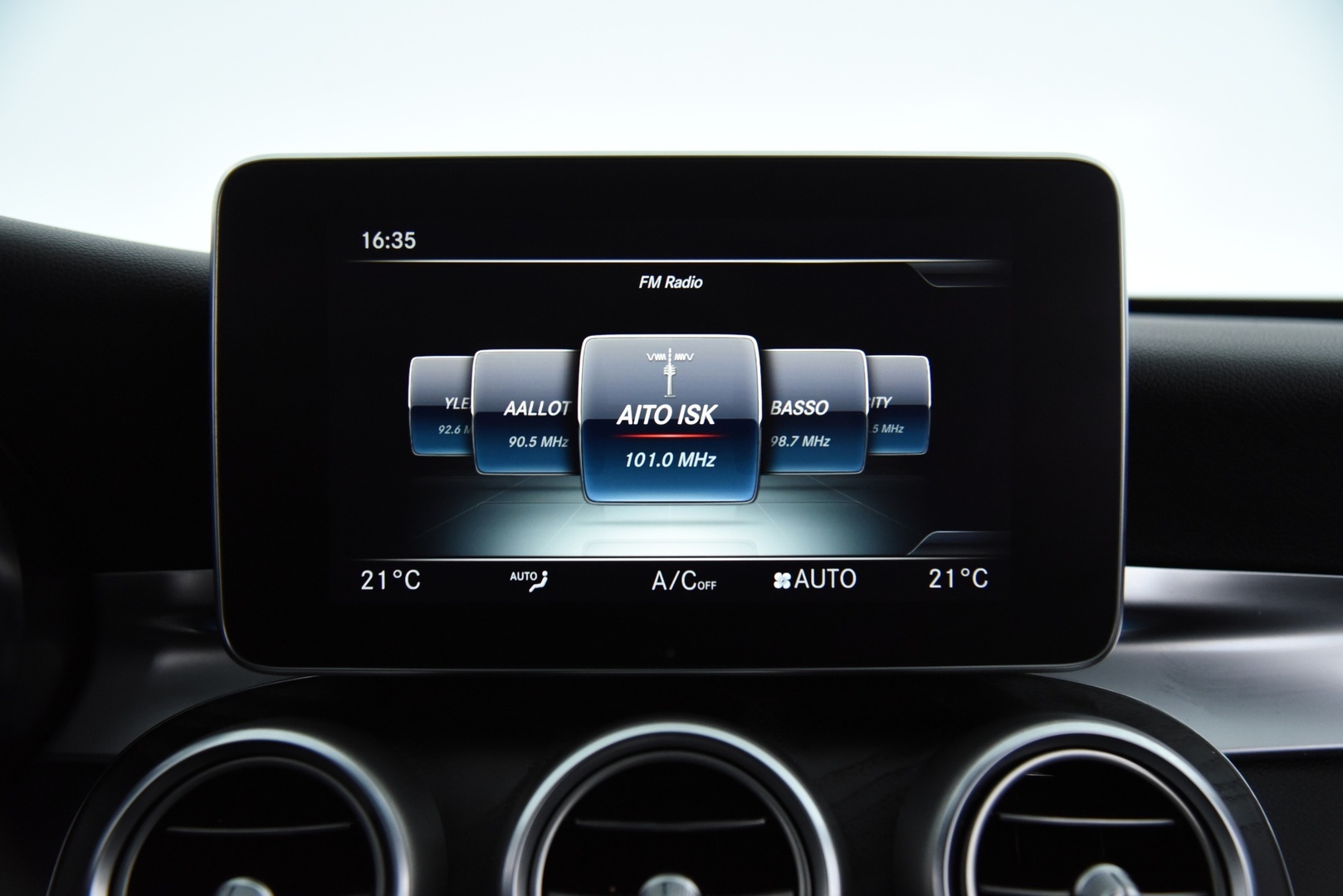 MERCEDES-BENZ C 2018