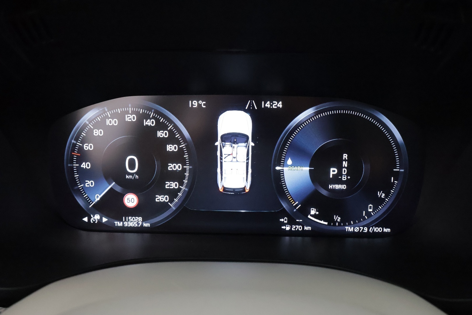 VOLVO XC60 2021